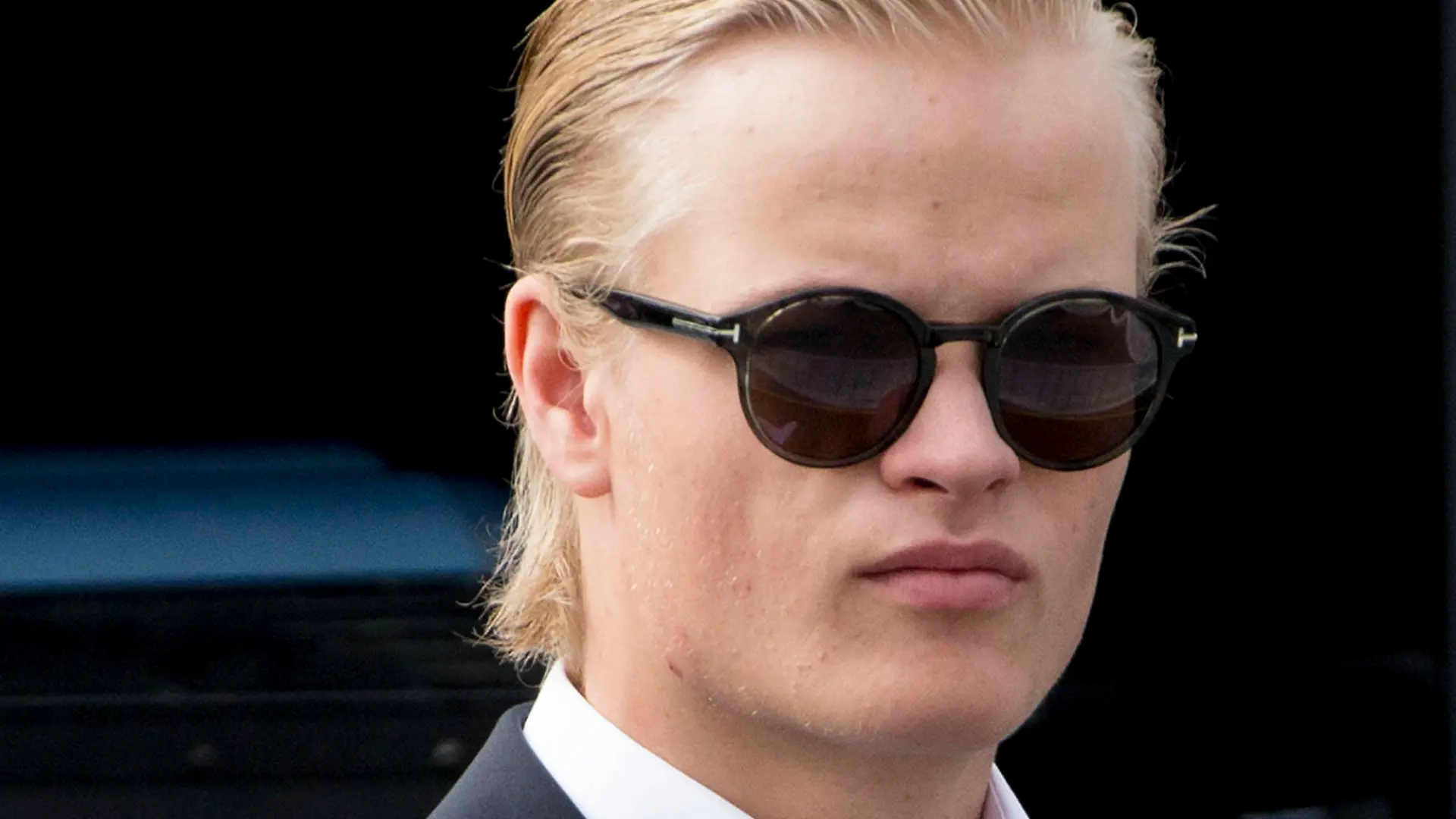 Info - Norvège: Marius Borg Hoiby, le fils de la princesse Mette-Marit soupçonné de 23 infractions dont trois viols - Marius Borg Hoiby - La famille royale de Norvège lors du jubilé de 25 ans de règne du roi Harald de Norvège à Trondheim, le 23 juin 2016. King Harald celebrates his 25 year jubilee as King of Norway and today is the 25th anniversary of the king being blessed in Nidaros Cathedral in 1991, in Trodheim on June 23, 2016. Attending from the royal family are King Harald and Queen Sonja, Crown Prince Haakon, Crown Princess Mette-Marit, Princess Ingrid Alexandra, Prince Sverre Magnus and Mr Marius Borg Høiby, Princess Martha Louise with daughters Maud Angelica, Leah Isadora and Emma Tallulah and Princess Astrid, Mrs Ferner. Trondhei PUBLICATIONxNOTxINxFRAxUKxUSAxAUSxBEL Copyright: xRoyalportraitsxEurope/BernardxRubsamenx/xBestimagexRoyalportraitsxEurope/BernardxRubsamenx/xBestimagex