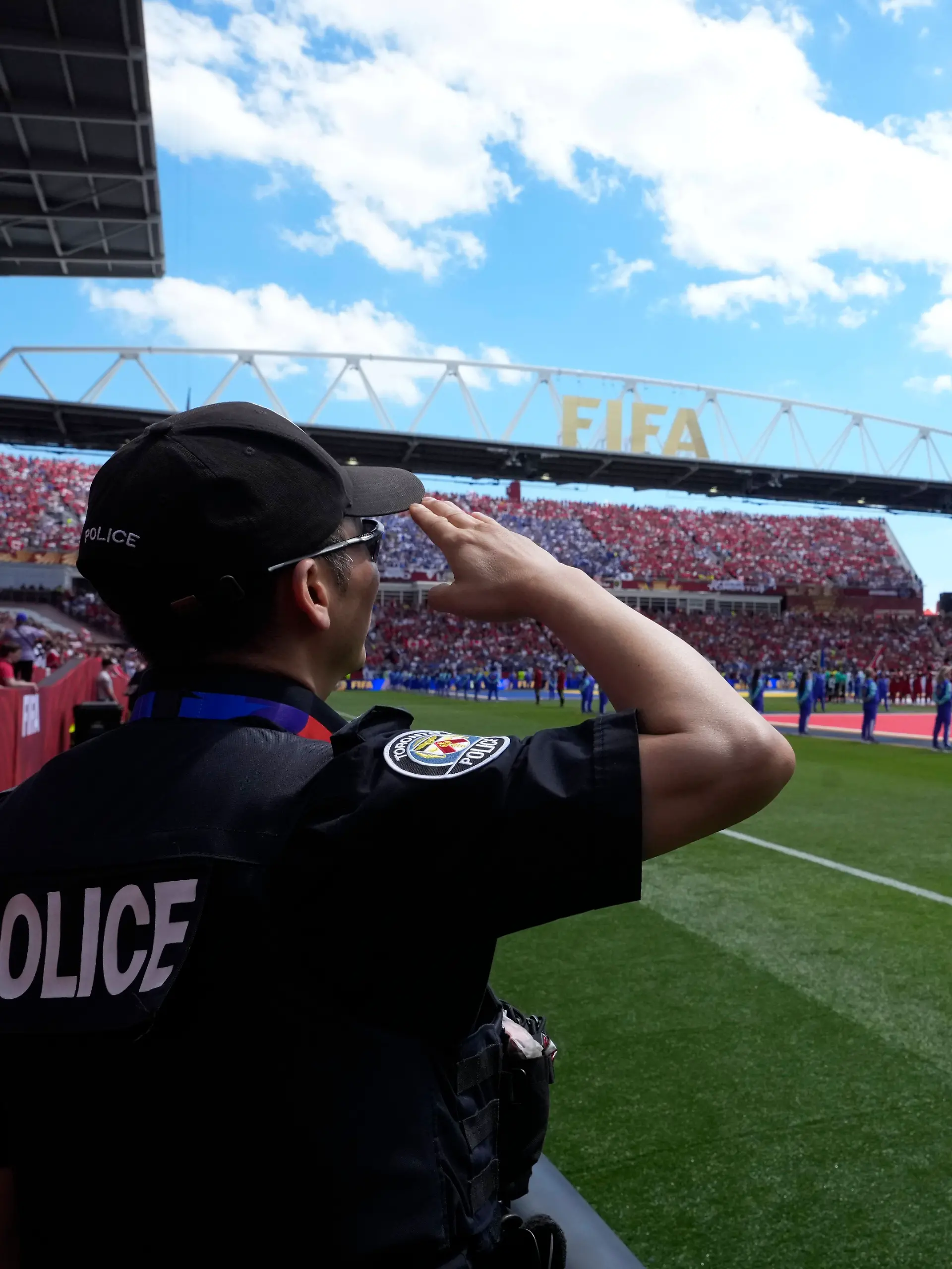 Bild zu: "Angriff auf Polizisten! Deutsche vor WM-Spiel festgenommen"