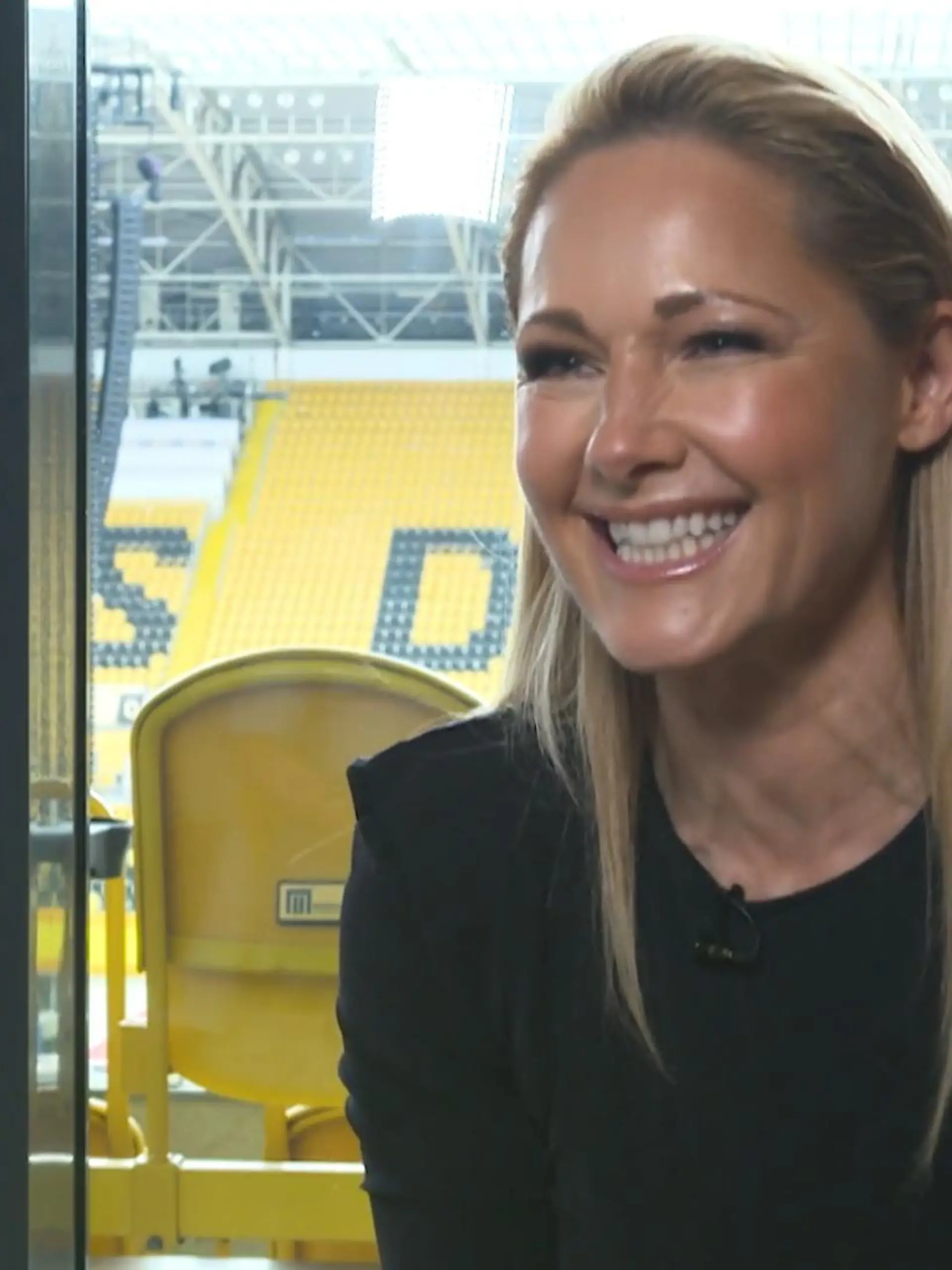 Bild zu: "Helene Fischer ganz offen! So sieht ihr Alltag als Zweifach-Mama aus"