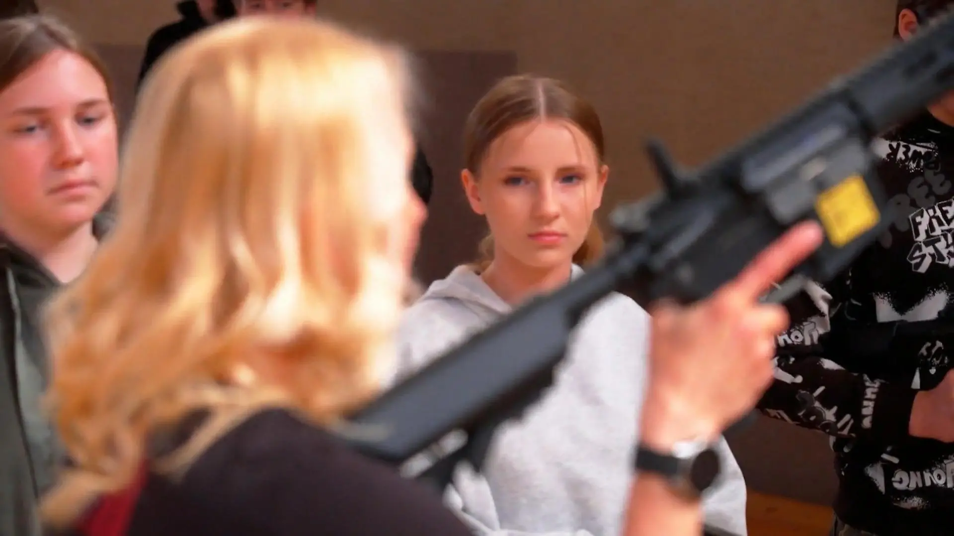 Schießtraining in polnischen Schulen Schiessen, Polen, Schule