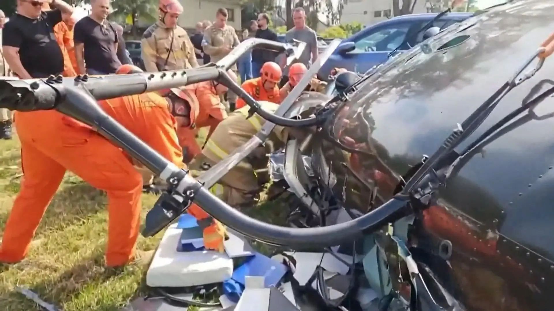 Tödlicher Heli-Crash in Rio! US-Star kommt ums Leben Sänger Oliver Tree ist tot