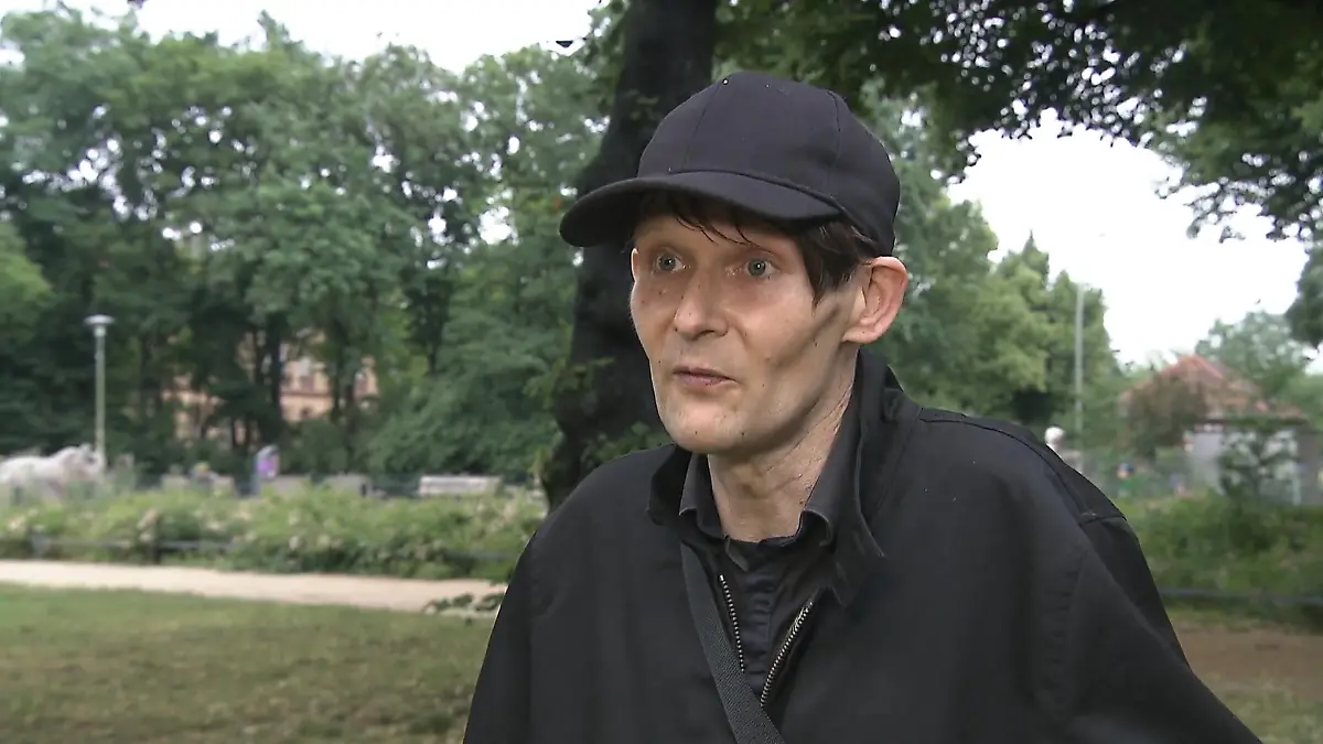 Jetzt spricht ihr Bruder Antonio C. Helena Fürst in der geschlossenen Psychiatrie