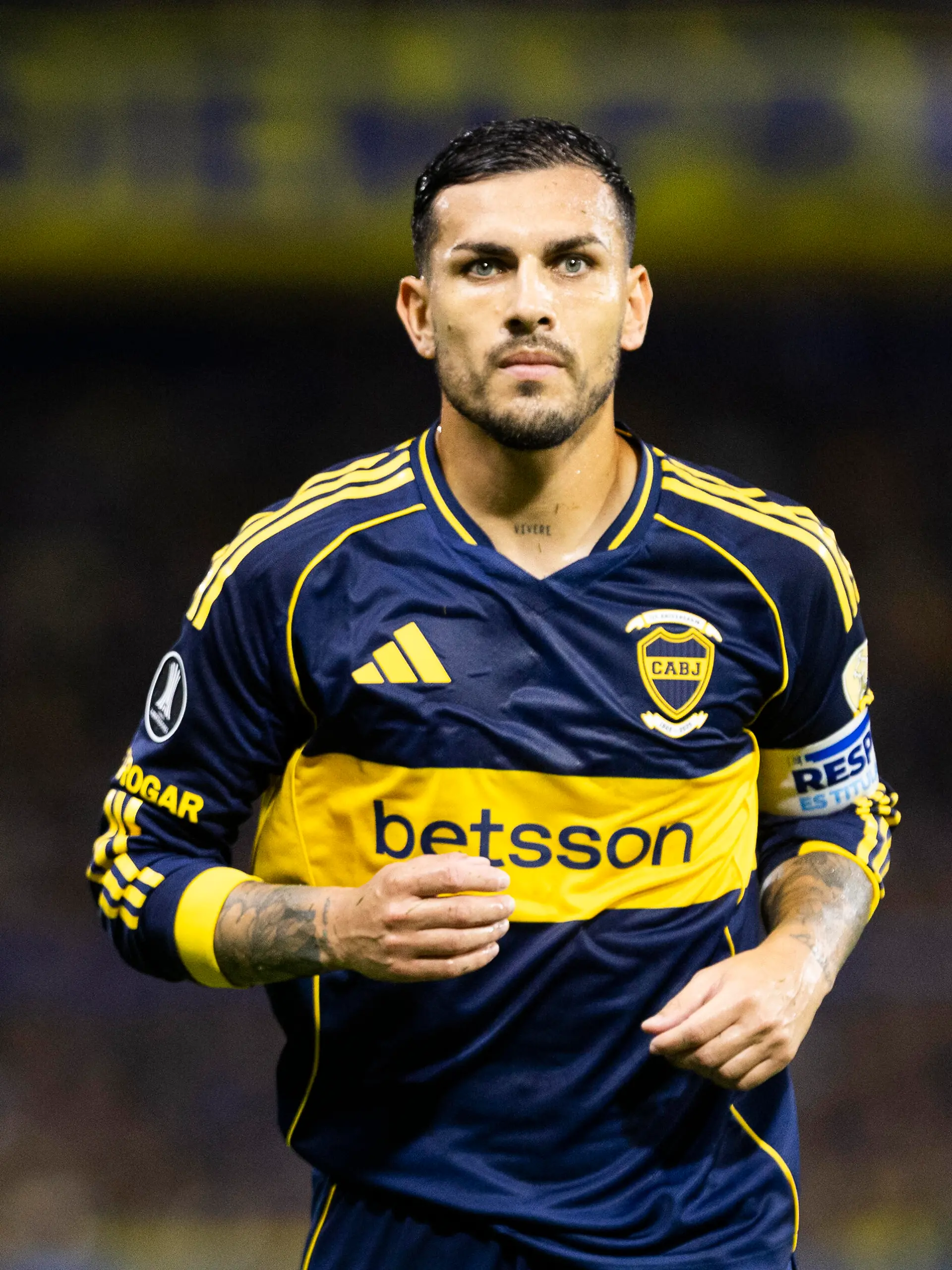 Leandro Paredes (Boca Juniors) im April 2026 bei der Copa CONMEBOL Libertadores 2026 beim Spiel gegen Barcelona SC im La Bombonera stadium in Buenos Aires, Argentinien.