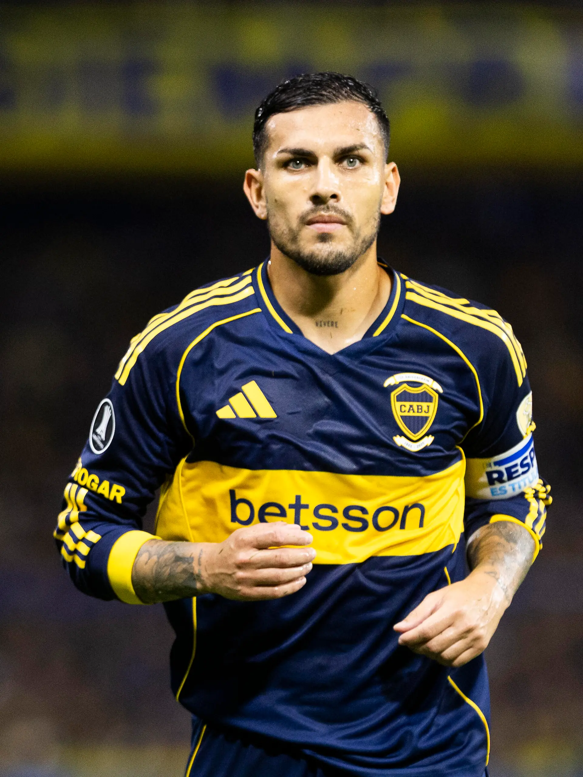 Leandro Paredes (Boca Juniors) im April 2026 bei der Copa CONMEBOL Libertadores 2026 beim Spiel gegen Barcelona SC im La Bombonera stadium in Buenos Aires, Argentinien.