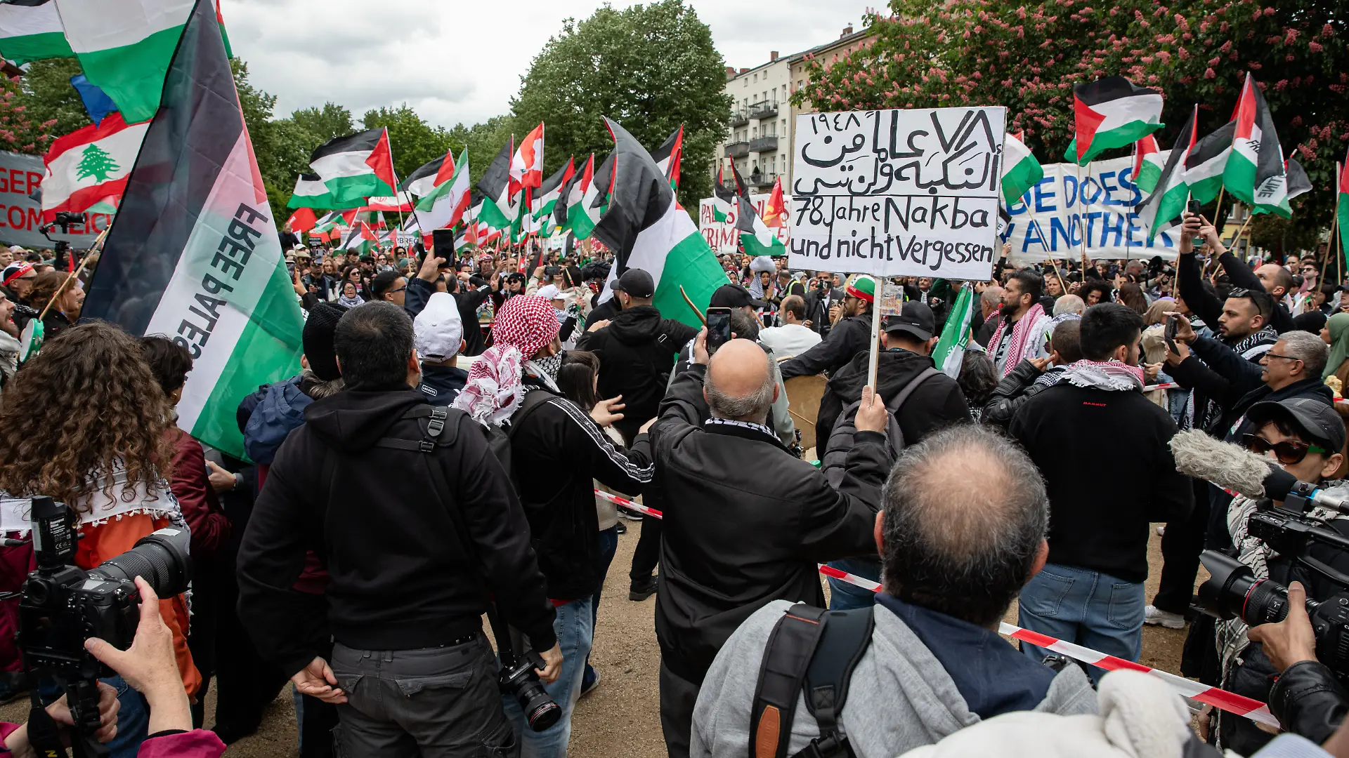 May 16, 2026, Berlin, Berlin, Germany: Police officers detain demonstrators during a Nakba Day protest in Berlin-Kreuzberg, Germany, on May 16, 2026. Around 2,000 people joined the march from Oranienplatz to Suedstern as tensions flared between protesters and police, leading to multiple arrests, according to authorities. Berlin police said 14 people were detained over alleged offenses, including attacks on officers and the use of symbols linked to unconstitutional organizations. The demonstration was monitored by around 700 police officers following violent clashes at similar protests in previous years. (Credit Image: © Michael Kuenne/PRESSCOV via ZUMA Press Wire