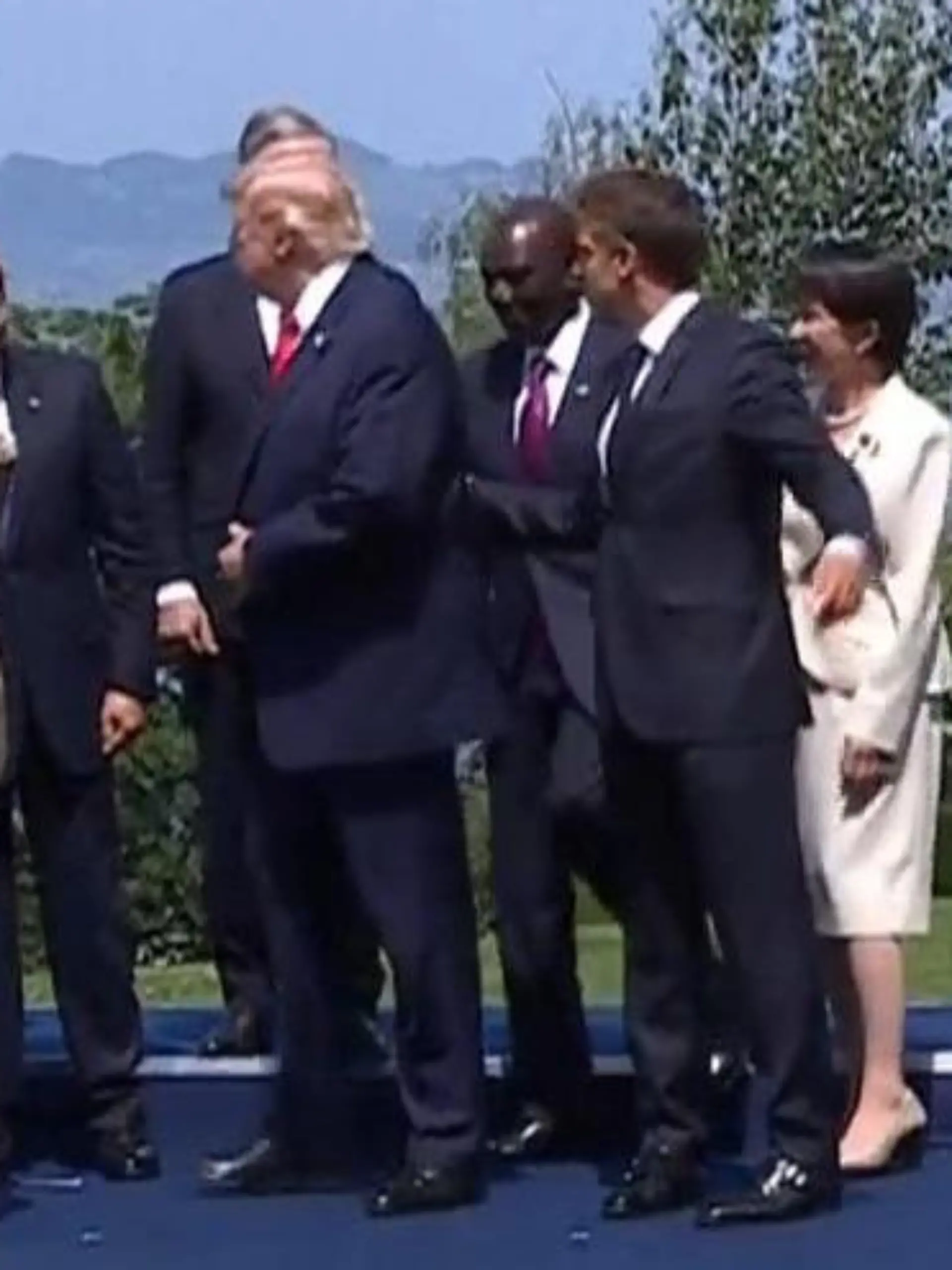 Bild zu: "US-Präsident Trump orientierungslos? Staatschefs müssen eingreifen"