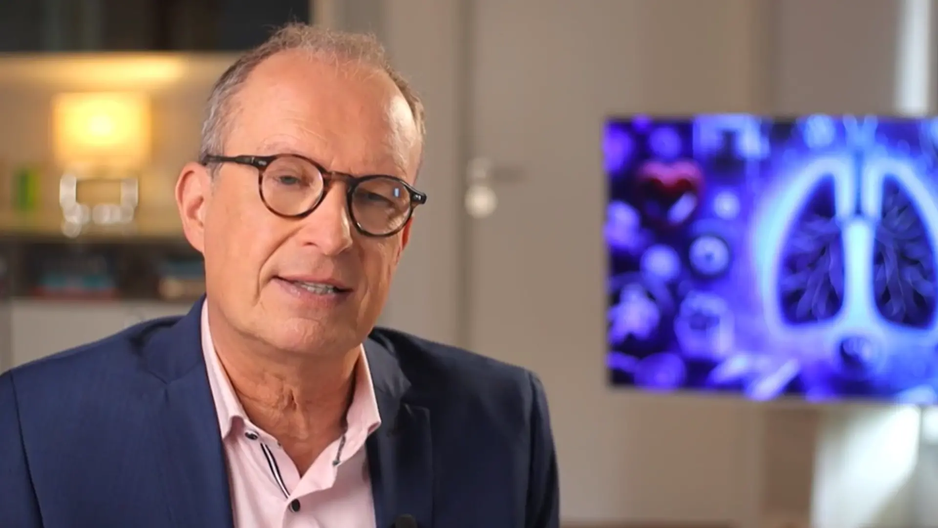 Dr. Christoph Specht äußert sich bei RTL zu Mette-Marits Lungentransplantation.