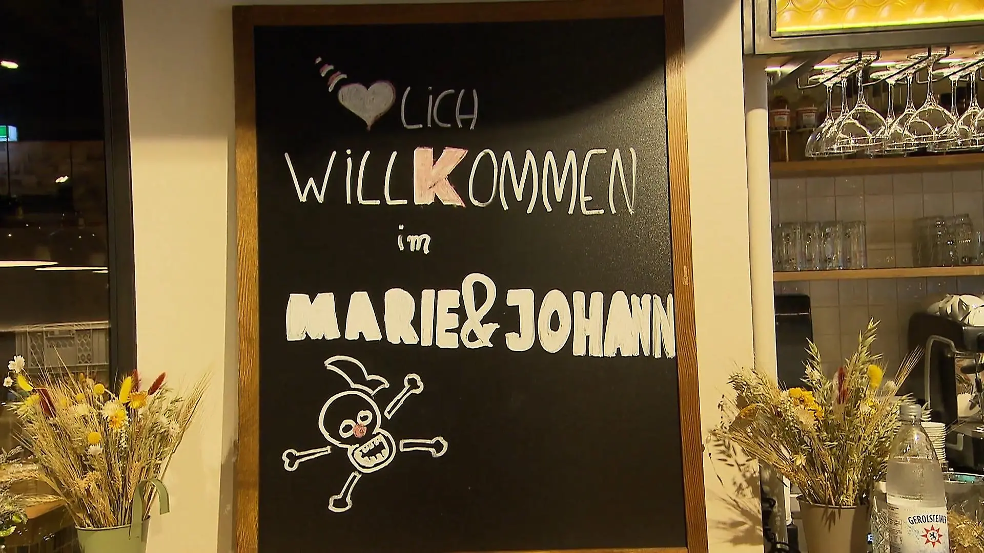 Kasalla eröffnet Brauhaus in Köln „Marie & Johann“