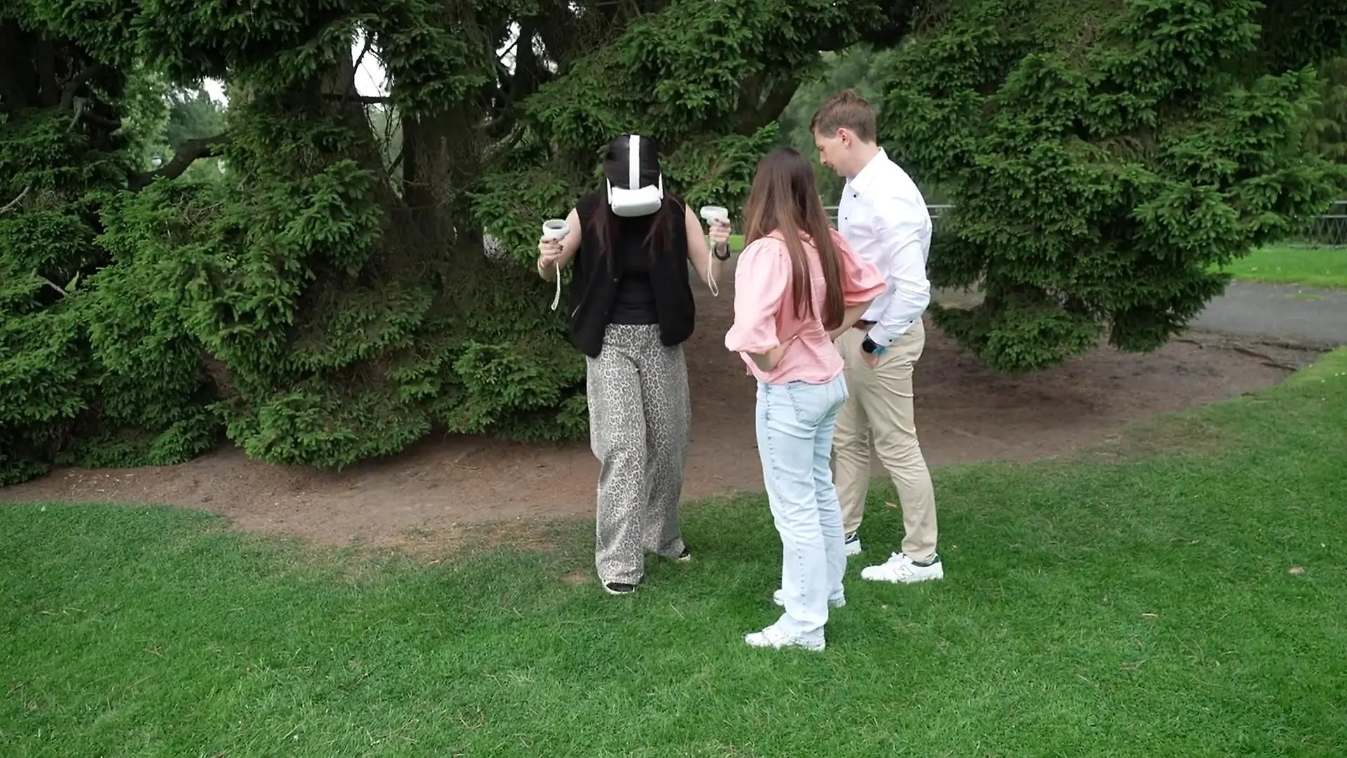 VR-Brillen im Schulsport Jugendliche für Bewegung begeistern