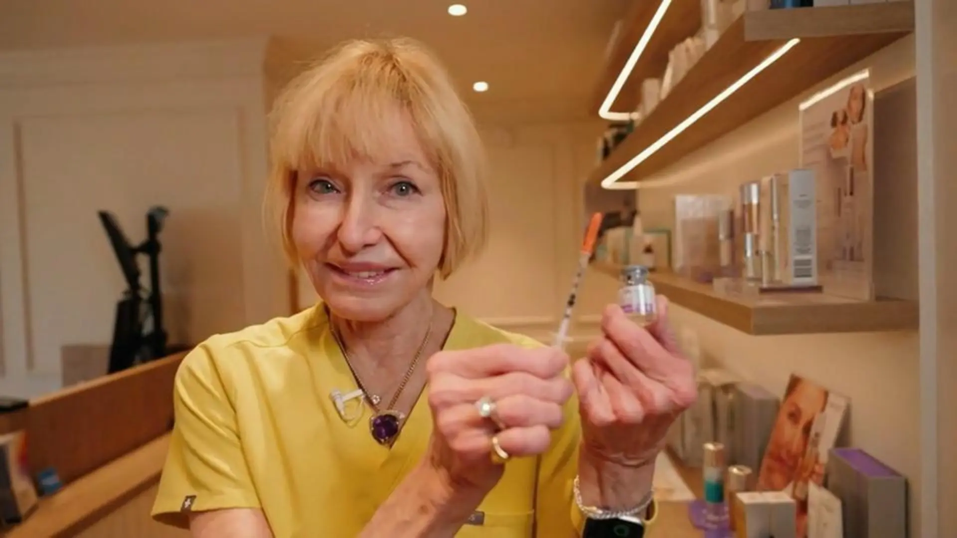 Die Erfinderin des Botox als Allheilmittel gegen das optische Altern Botox als Faltenwundermittel