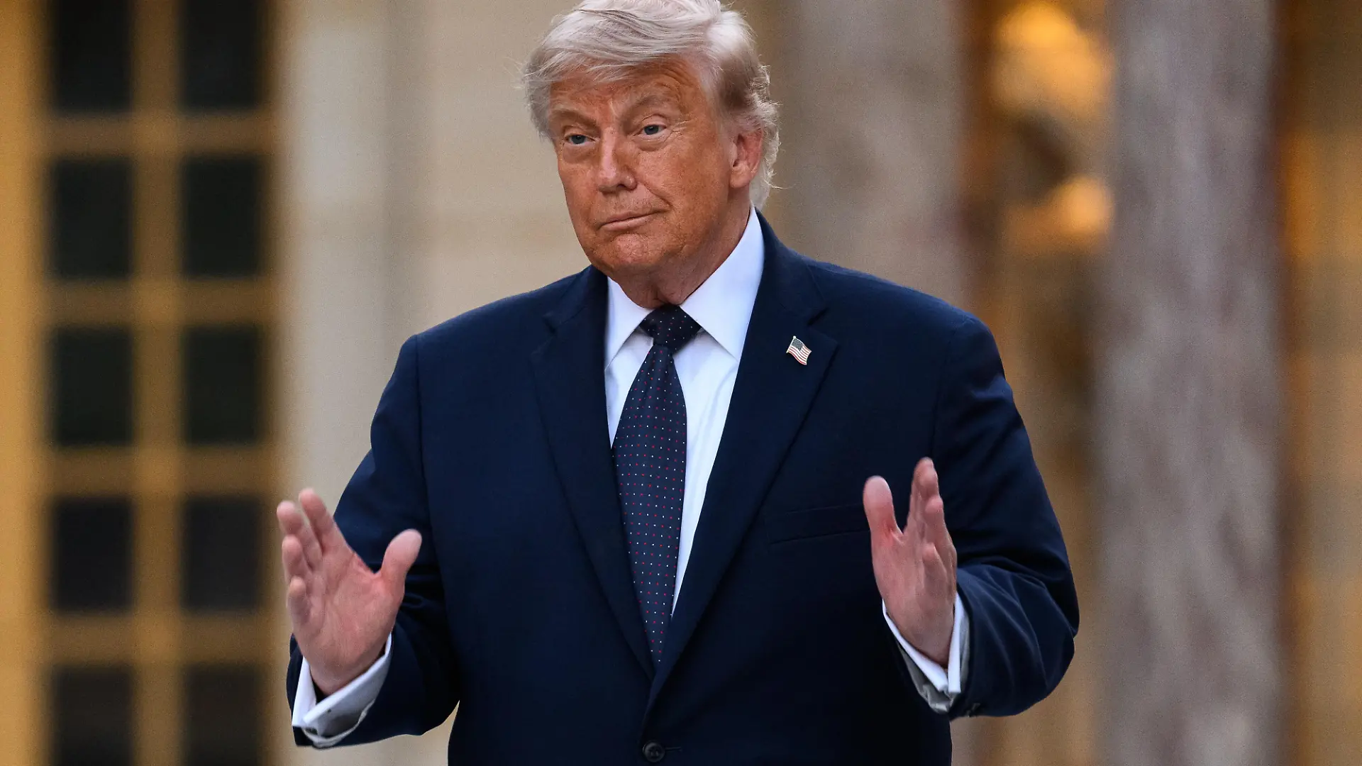 ©Julien Mattia / Le Pictorium/Le Pictorium/MAXPPP - Paris 17/06/2026 Le President de la Republique, Emmanuel Macron et sa femme Brigitte Macron recevait pour les 250 ans de l'independance des USA, le President des Etats-Unis d'Amérique, Donald Trump, au Chateau Versailles, le 17 Juin 2026 - Restrictions de diffusion : FRANCE OUT, NO FRANCE, #nofrance, RUSSIA OUT, NO RUSSIA #norussia - 17/06/2026 - France / Ile-de-France / Paris - Julien Mattia / Le Pictorium / The President of the Republic, Emmanuel Macron, and his wife, Brigitte Macron, hosted the President of the United States of America, Donald Trump, at the Palace of Versailles on 17 June 2026 to mark the 250th anniversary of US independence. - 17/06/2026 - France / Ile-de-France (region) / Paris - Julien Mattia / Le Pictorium