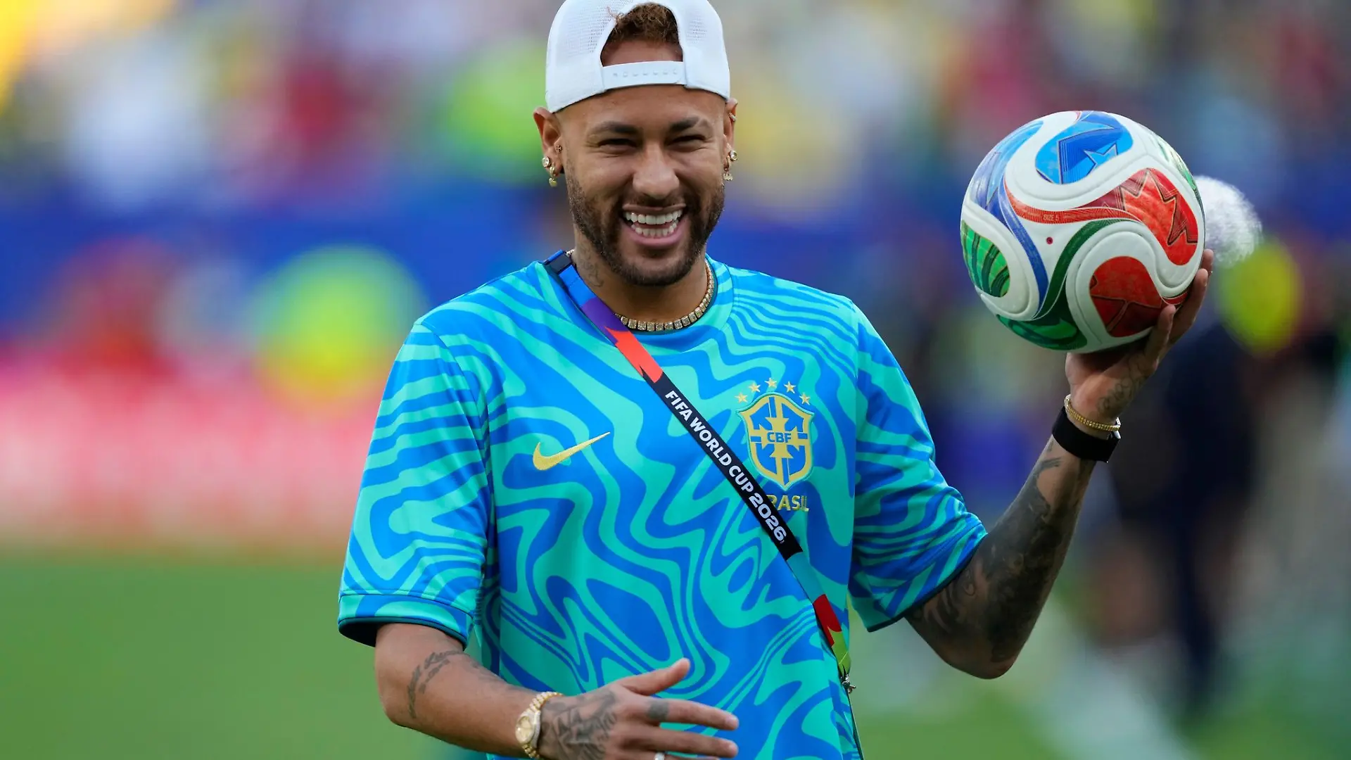 Versprühte in den ersten WM-Tagen trotz Verletzung gute Laune: Neymar. (Archivbild)