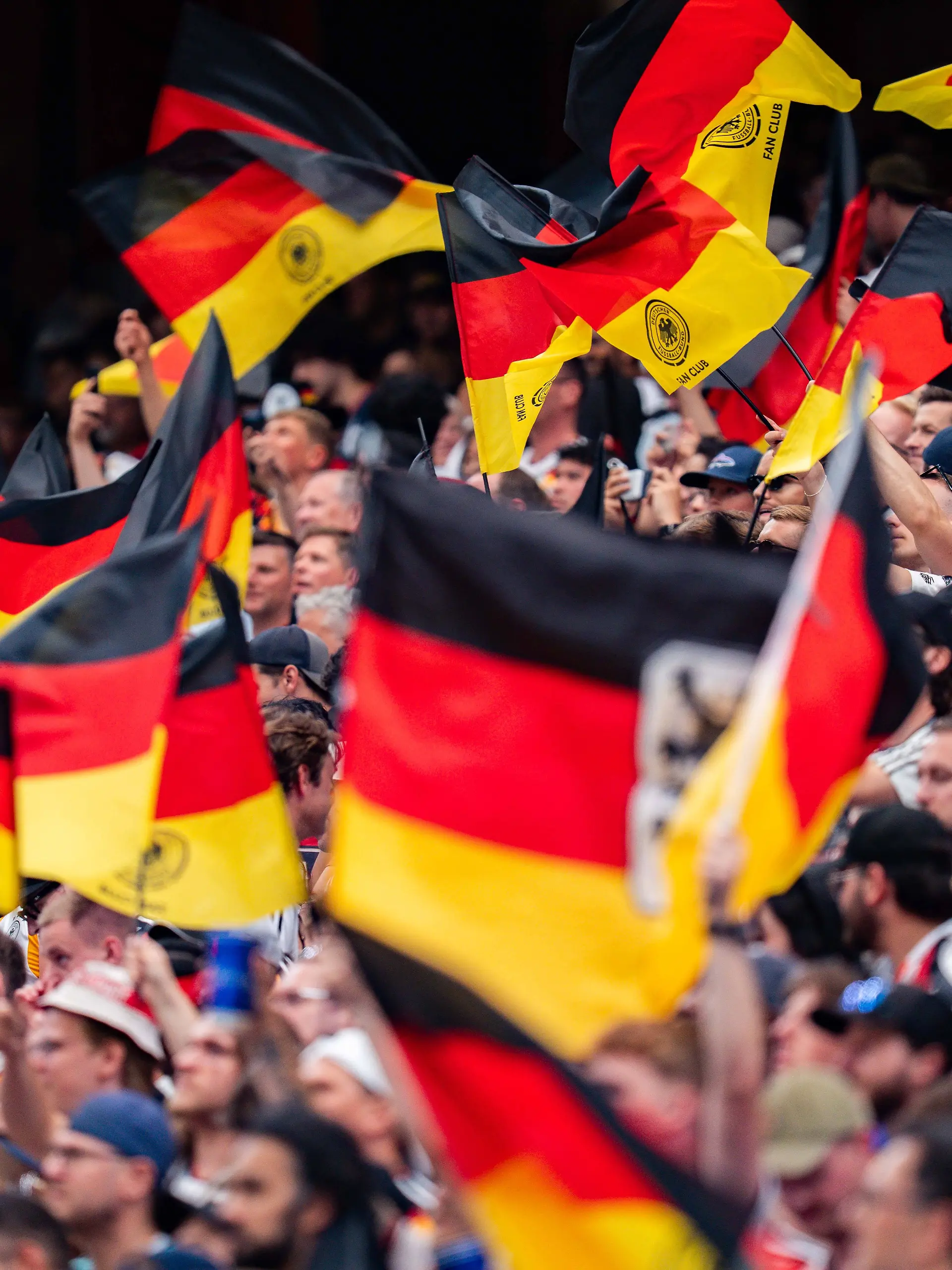 FIFA Fussball Weltmeisterschaft 2026, Gruppe E, Spiel 1, Deutschland vs. Curacao, 14.06.2026 im NRG Stadium in Houston, Texas Deutschland Fans Fahnen Deutschlandfahne deutsche Zuschauer Tribüne Fans *** 2026 FIFA World Cup, Group E, Match 1, Germany vs. Curaçao, June 14, 2026, at NRG Stadium in Houston, Texas German fans German flag German spectators stands fans,detected_source_language Copyright: xBahhoxKarax