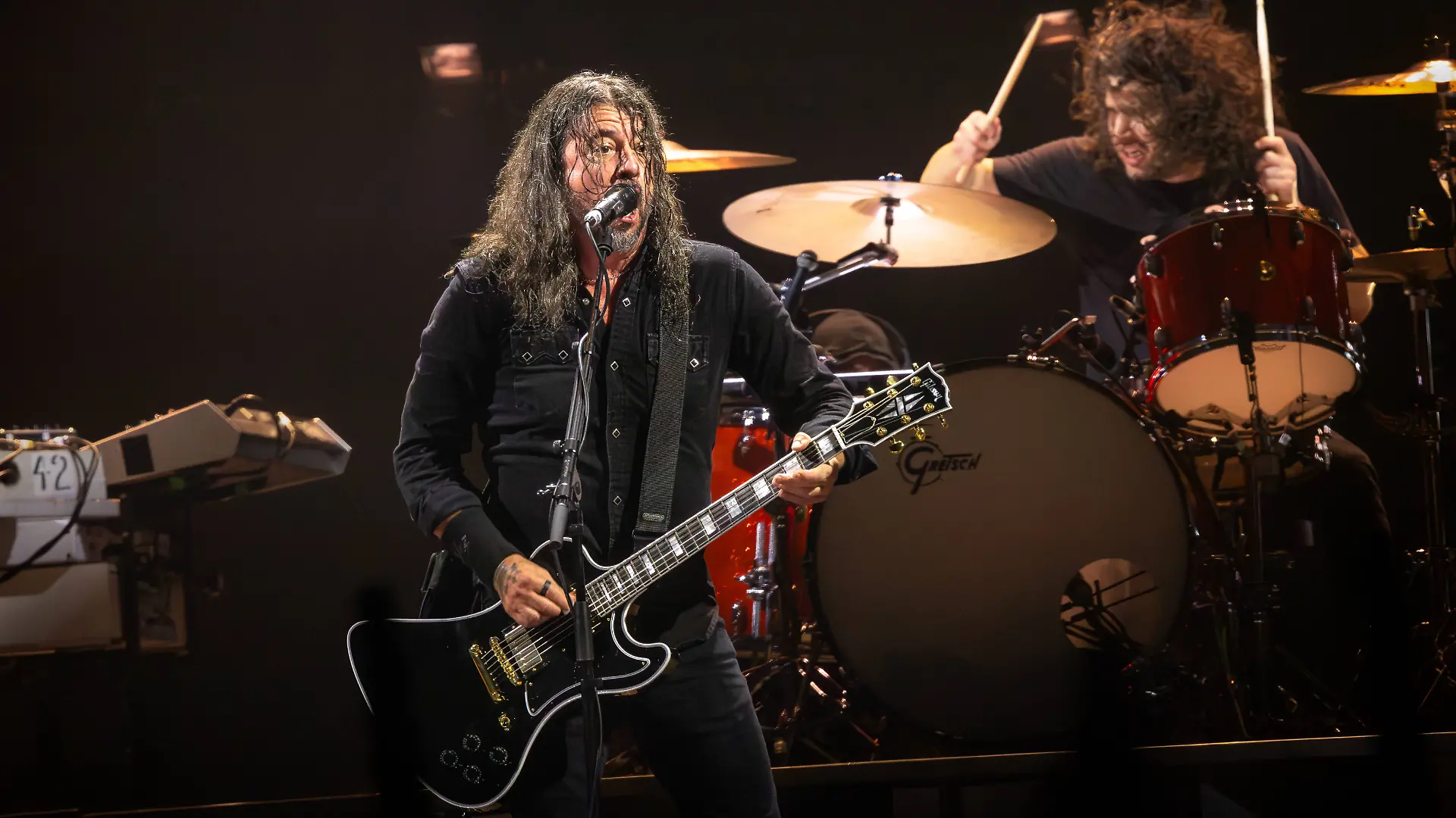 Foo Fighters live in Oslo, Norway Oslo, Norway. 10th, June 2026. The American rock band Foo Fighters performs a live concert at Unity Arena in Oslo. Here singer, songwriter and musician Dave Grohl is seen live on stage. Norway, Oslo, Unity Arena PUBLICATIONxNOTxINxDENxNORxFINxBEL Copyright: xGonzalesxPhoto/TerjexDokkenx