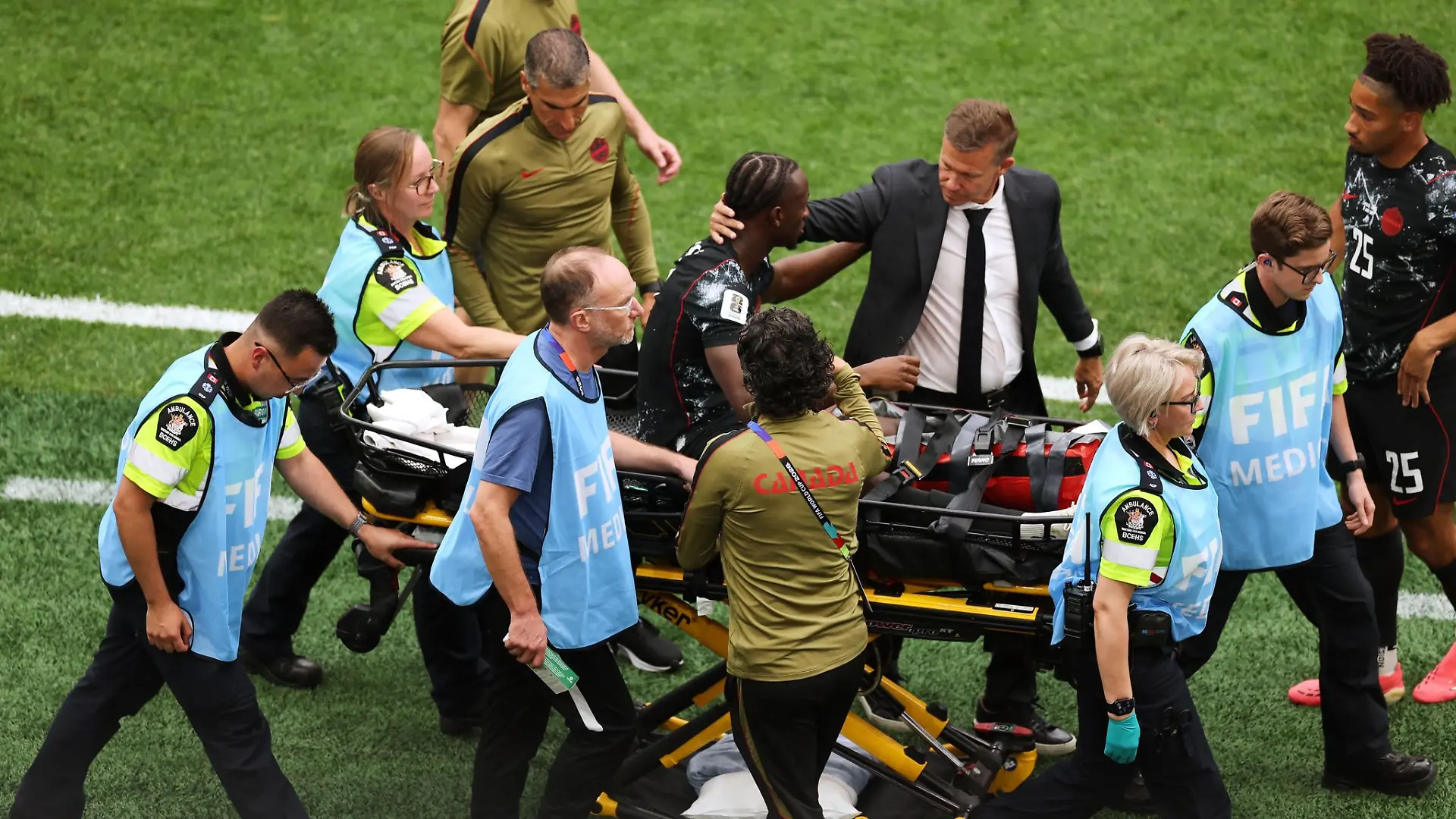 Ismael Koné hat sich beim 6:0-Sieg von Kanada gegen Katar schwer verletzt.