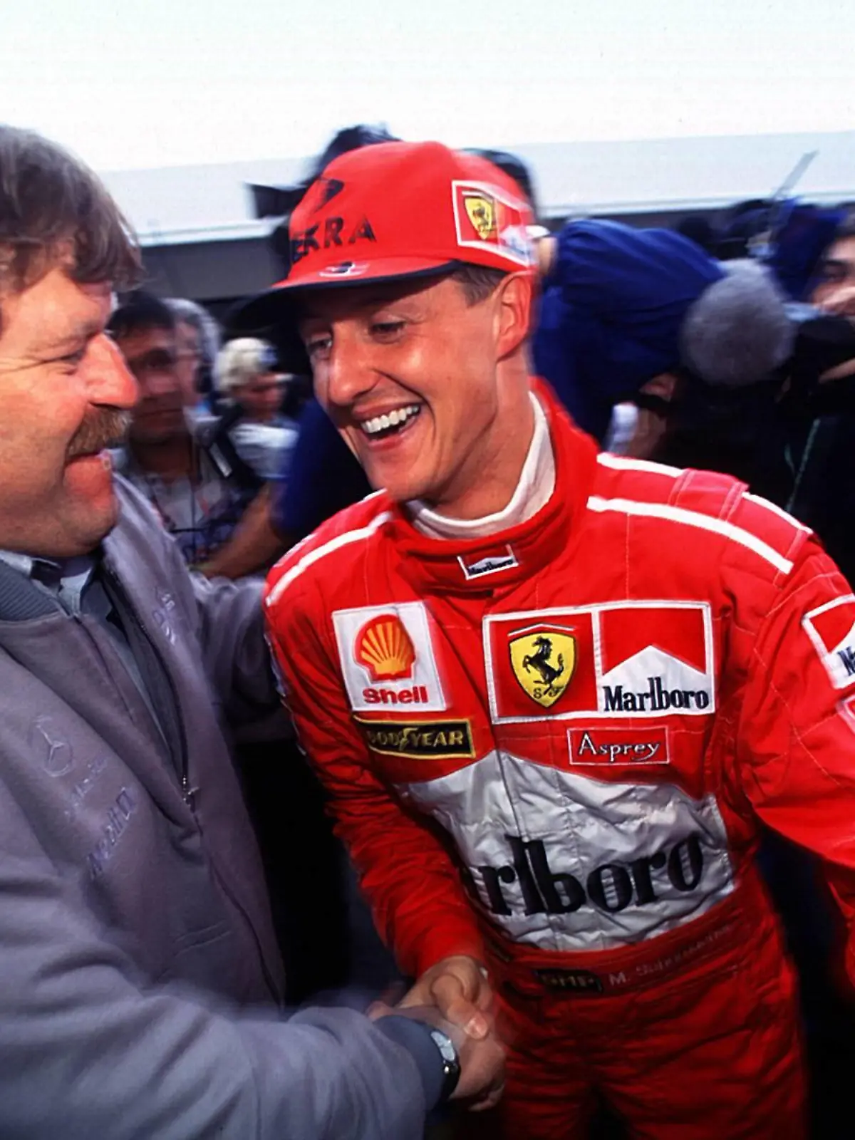 Norbert Haug und Michael Schumacher im Jahr 1998.