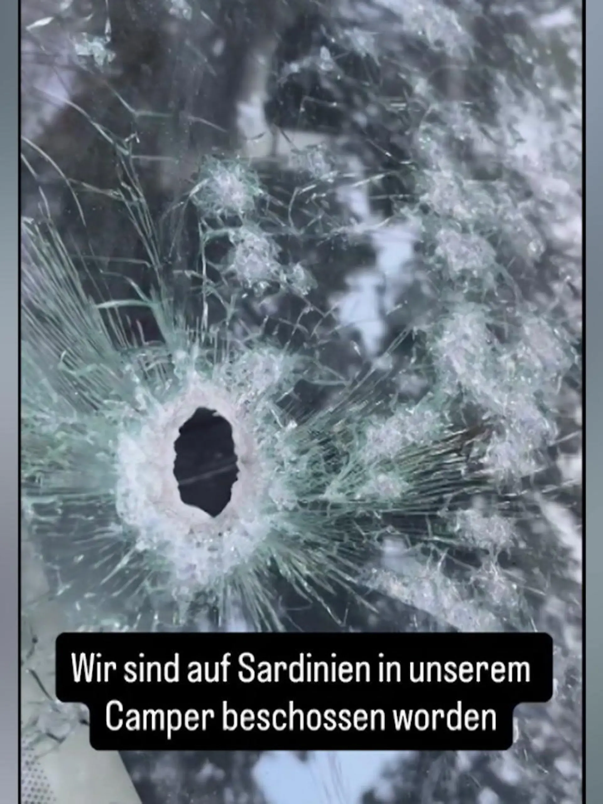 Bild zu: "Camper beschossen! Riesenschreck für deutsche Urlauber auf Sardinien"