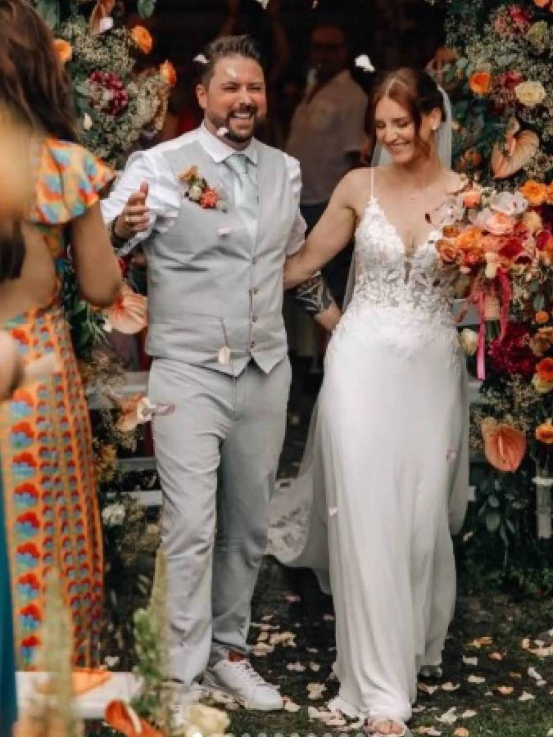 Felix von Jascheroff und Alexandra Sophie Winterberg strahlen vor Glück