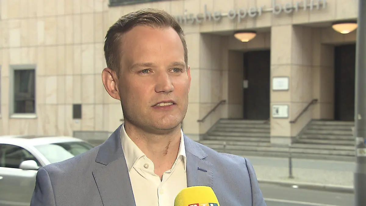 Virologe Prof. Hendrik Streeck im RTL-Interview.