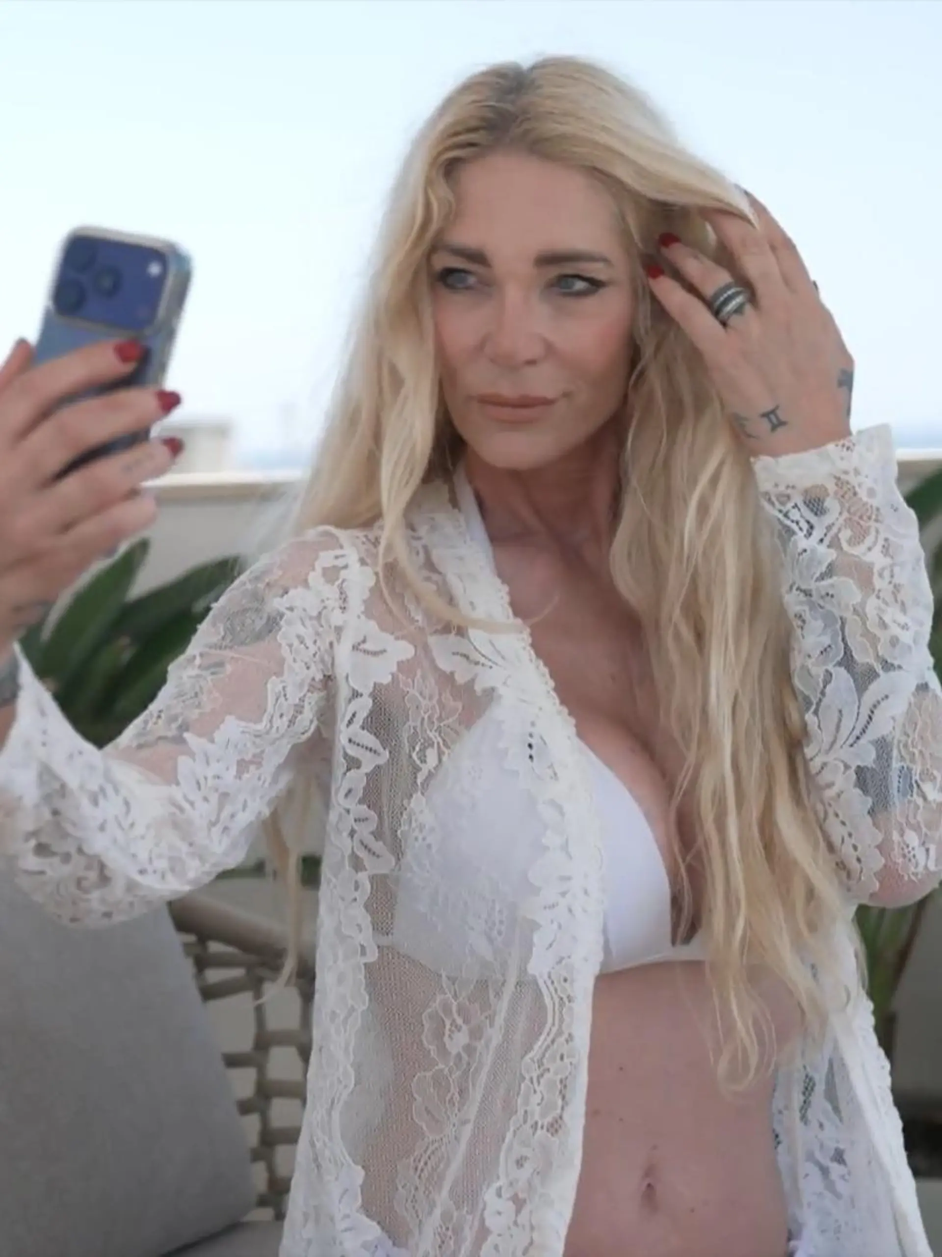Sarah Kern verdient ihr Geld jetzt mit OnlyFans.