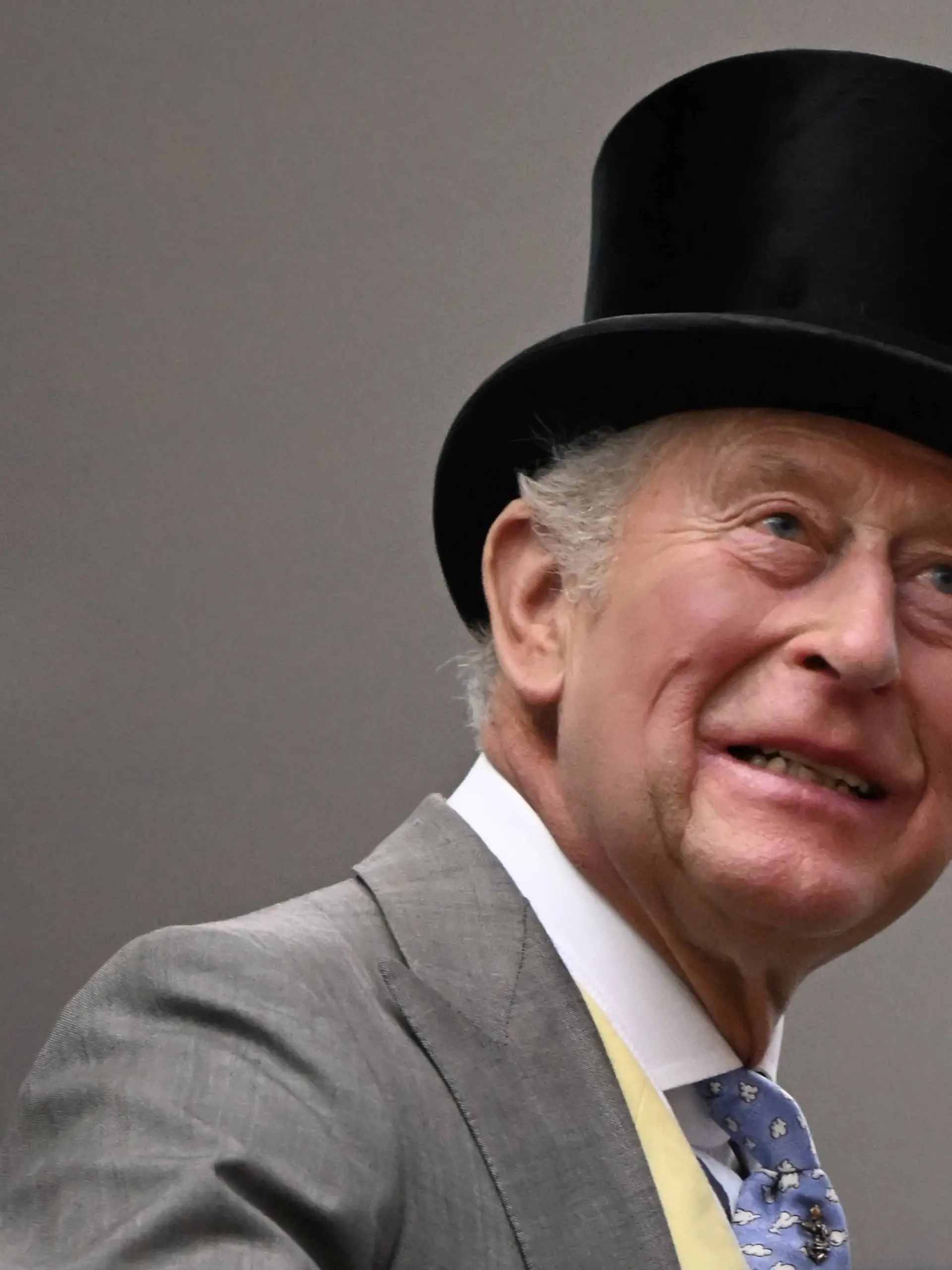 Royal Ascot 2026 BERKSHIRE, UNITED KINGDOM - JUNE 19: King Charles III and Queen Camilla attend the fourth day of the traditional Royal Ascot horse racing event, which has been held since 1711, in Berkshire, United Kingdom on June 19, 2026. Rasid Necati Aslim / Anadolu Berkshire United Kingdom. Editorial use only. Please get in touch for any other usage. PUBLICATIONxNOTxINxTURxUSAxCANxUKxJPNxITAxFRAxAUSxESPxBELxKORxRSAxHKGxNZL Copyright: x2026xAnadoluxRasidxNecatixAslimx
