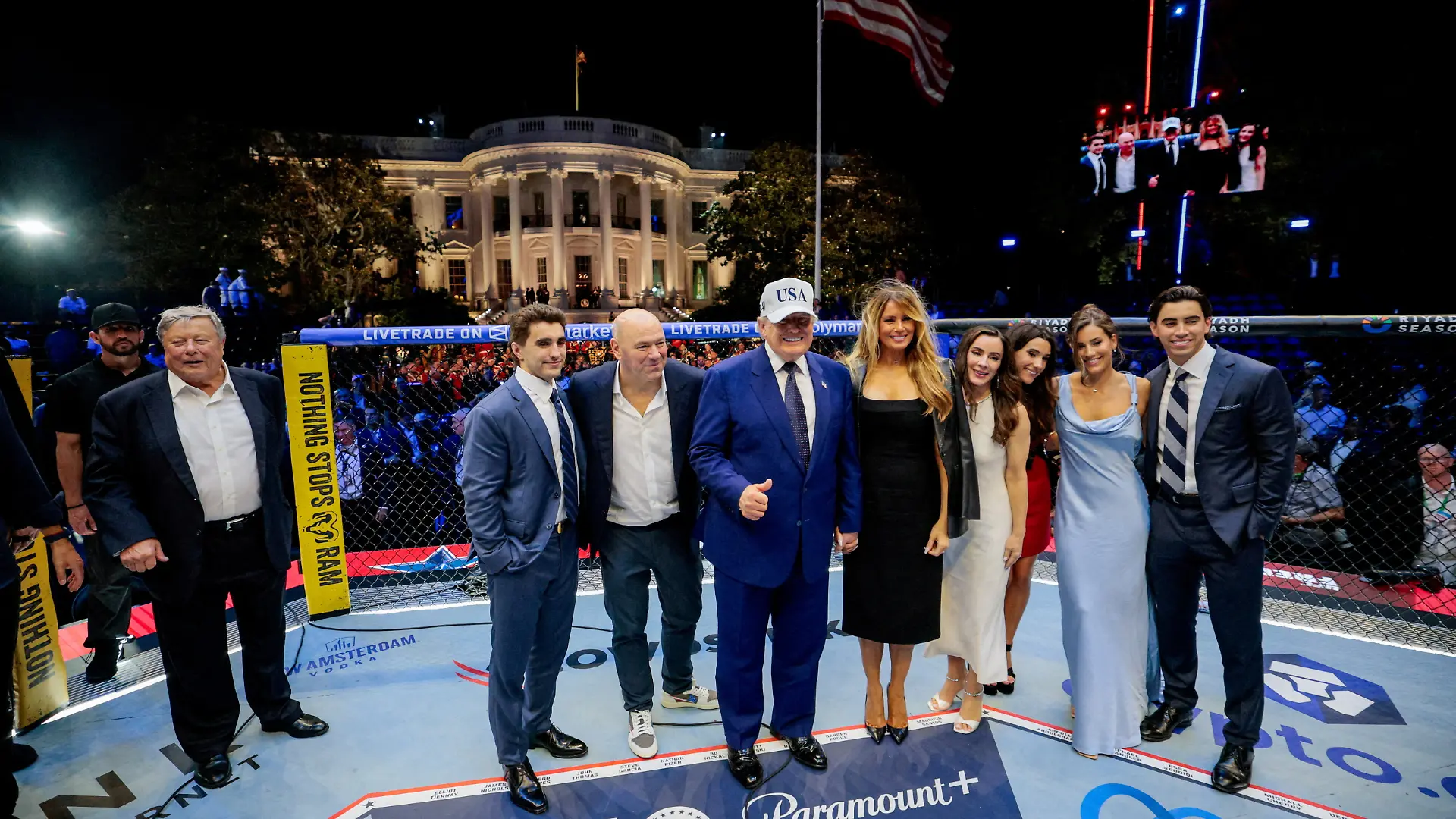 FILE PHOTO: U.S. President Donald Trump, first lady Melania Trump, UFC CEO Dana White and other guests pose inside the Octagon at UFC Freedom 250 on the South Lawn of the White House in Washington, D.C., U.S., June 15, 2026. REUTERS/Evan Vucci/Pool TPX IMAGES OF THE DAY/File Photo