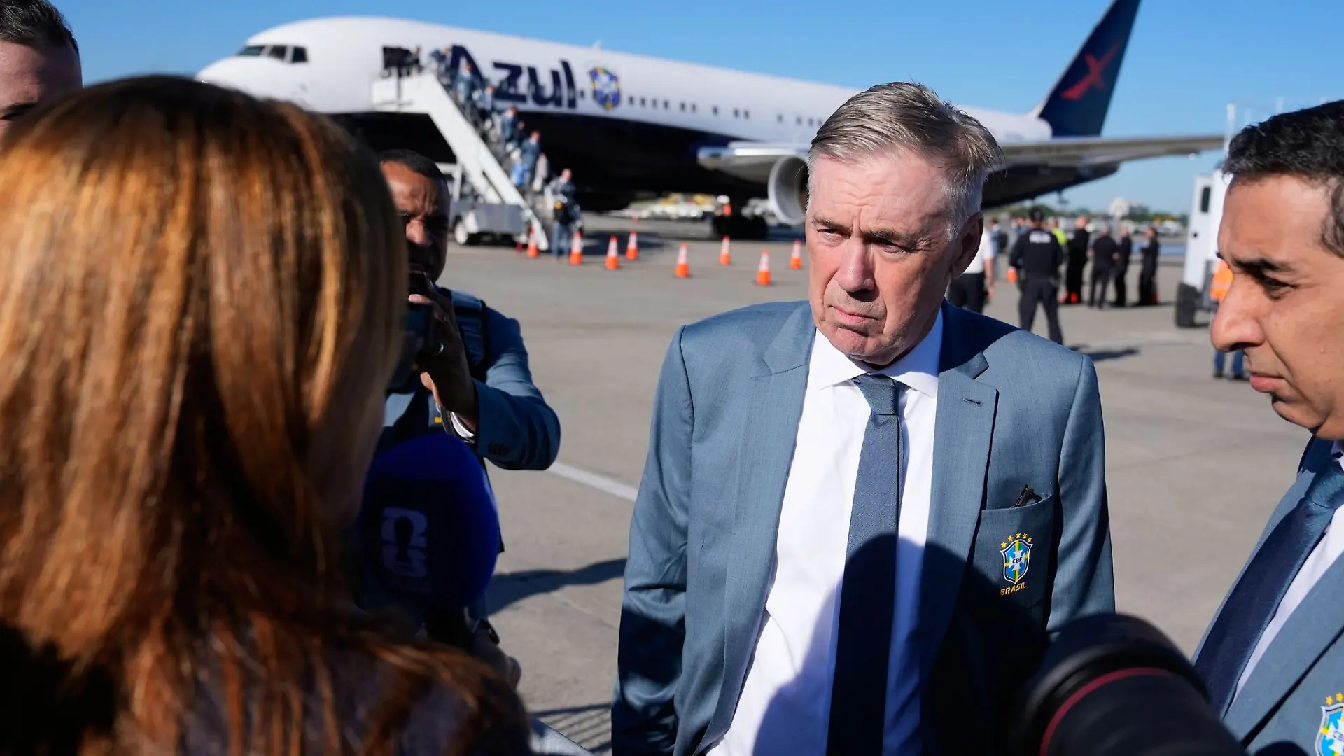 Kritische Fragen? Sind für den erfahrenen Carlo Ancelotti kein Problem. (Archivbild)
