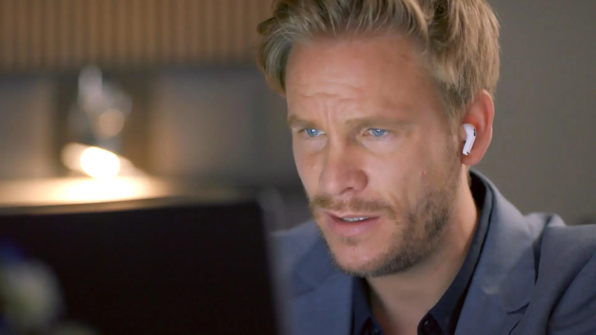 Alexander wird klar: "Die haben mich eiskalt verarscht!" „Unter uns“-Folge vom 06.07.26 auf RTL+