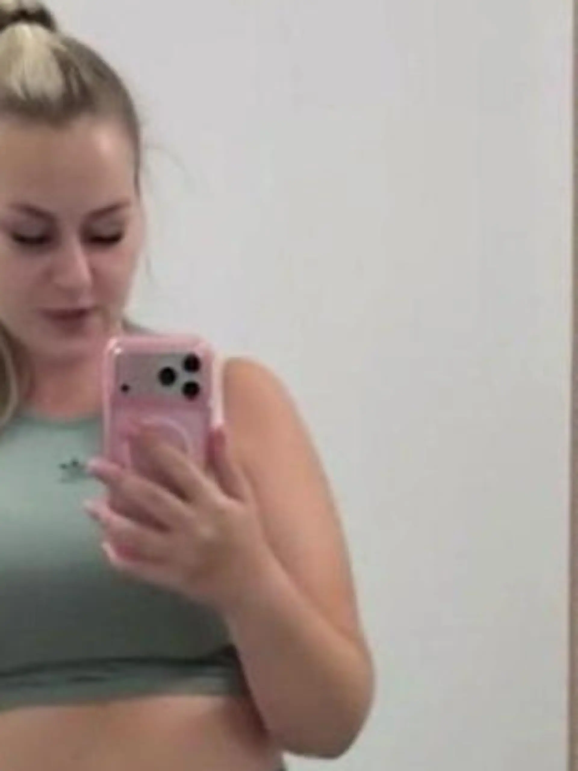 Bild zu: "OP bei Sarah-Jane Wollny! DAS ist das erste Ergebnis"