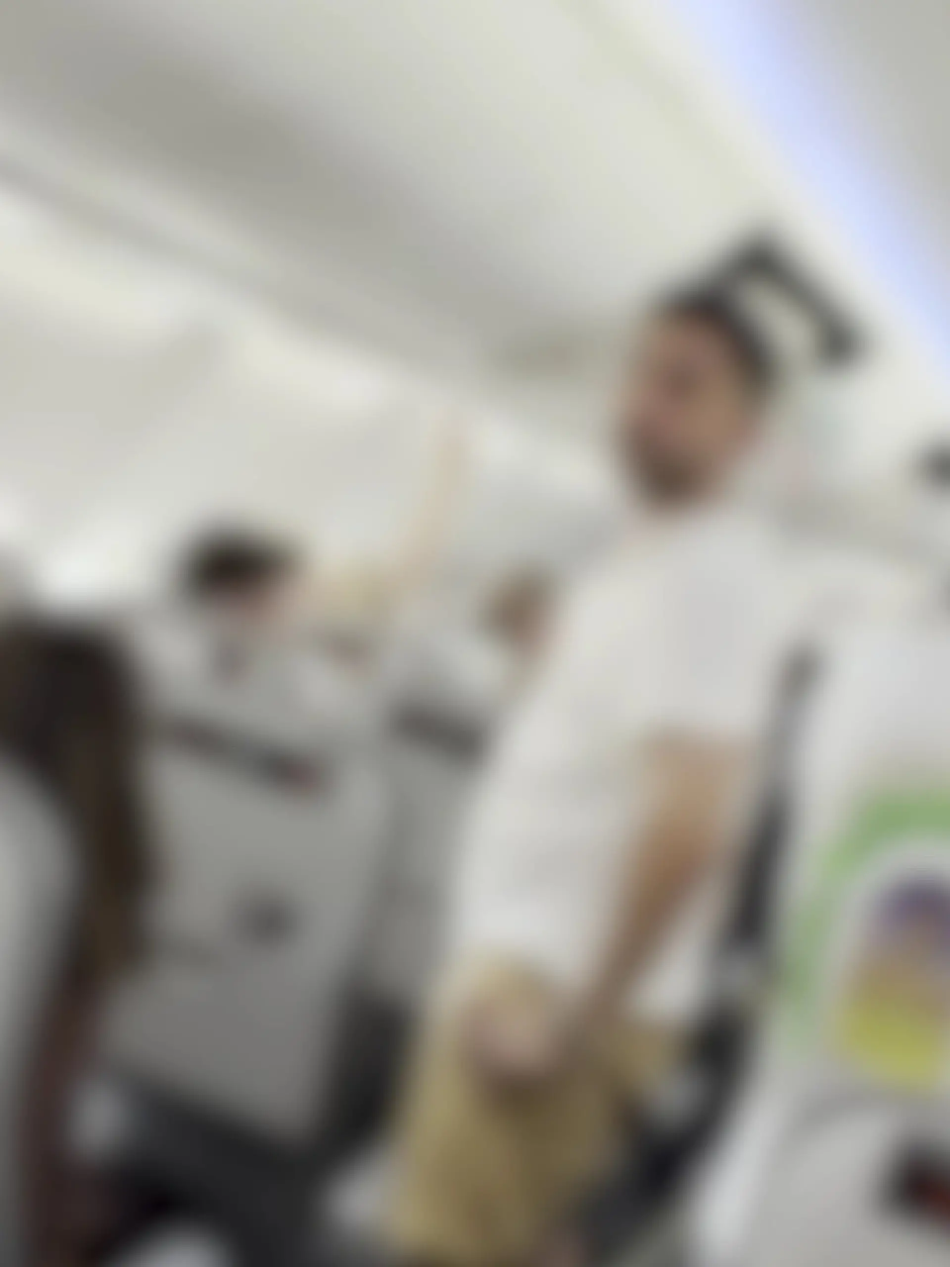 Passagiere filmen im Flugzeug von SunExpress