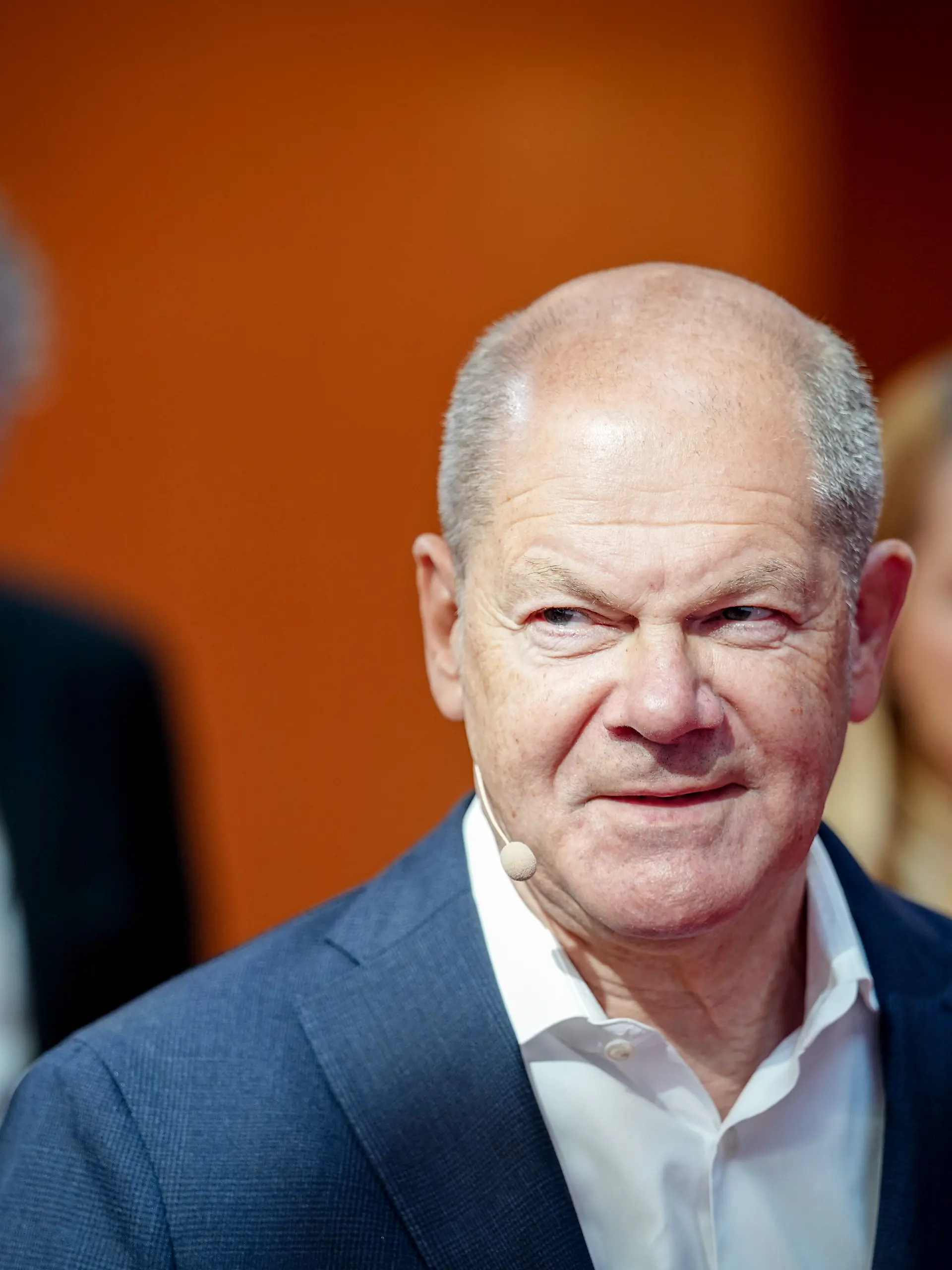 Olaf Scholz (SPD), ehemaliger Bundeskanzler, nimmt am Global Solutions Summit 2026 teil. Der Global Solutions Summit 2026 bringt internationale Führungskräfte und Entscheidungsträger zusammen, um Ideen in konkrete Maßnahmen umzusetzen und den Multilateralismus zu stärken. Im Fokus stehen dabei u.a. die Themen künstliche Intelligenz (KI), Fairer Welthandel, Finanzsysteme und Klimaschutz.