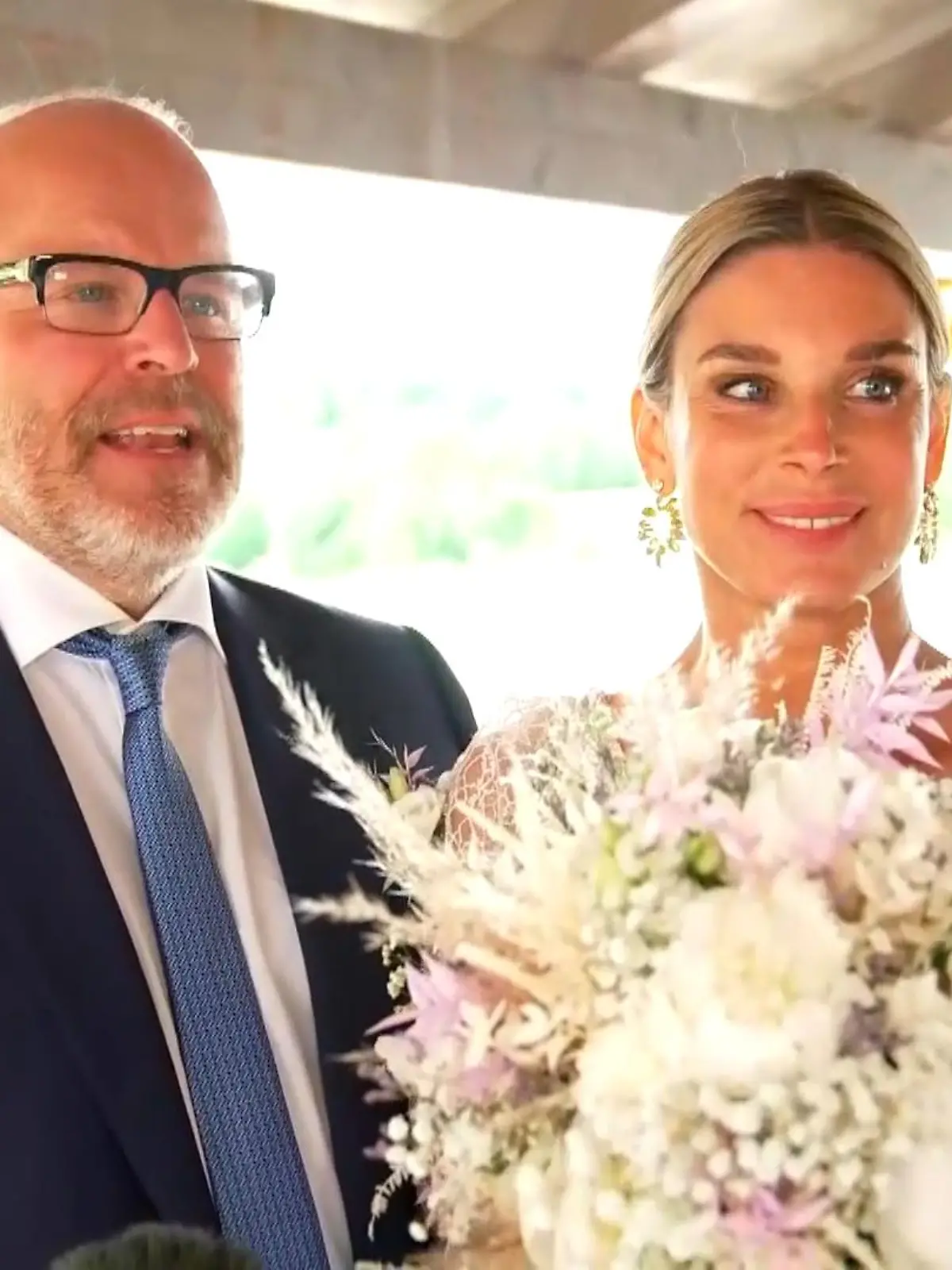 Bild zu: "Claudelle Deckert & Peter Olsson sagen Ja"