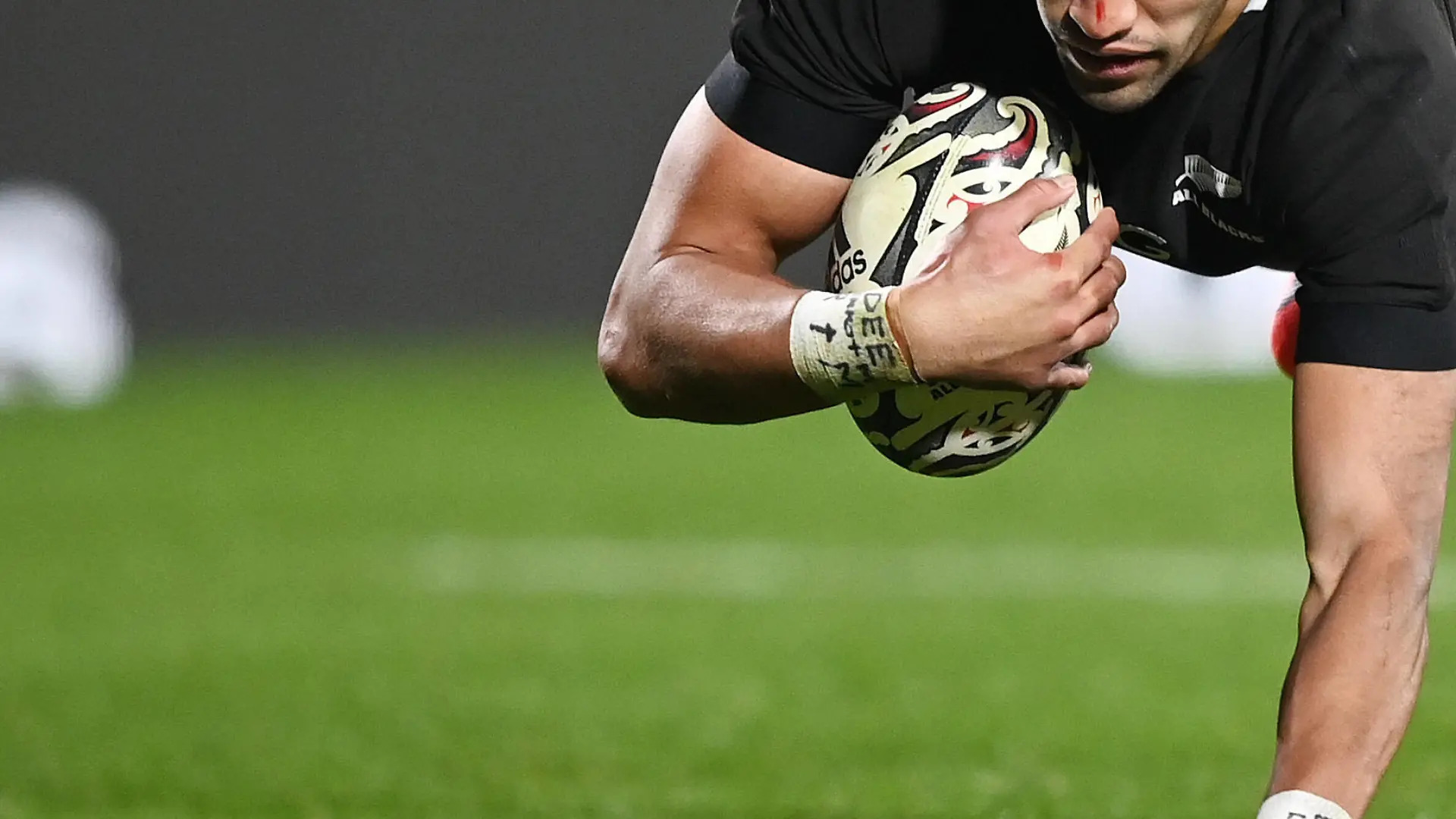 3rd July 2021, Auckland, New Zealand Rieko Ioane scores a try. New Zealand All Blacks versus Tonga, Steinlager Series, international rugby union test match. Mt Smart Stadium, Auckland. New Zealand. PUBLICATIONxNOTxINxUK ActionPlus12302122 AndrewxCornaga