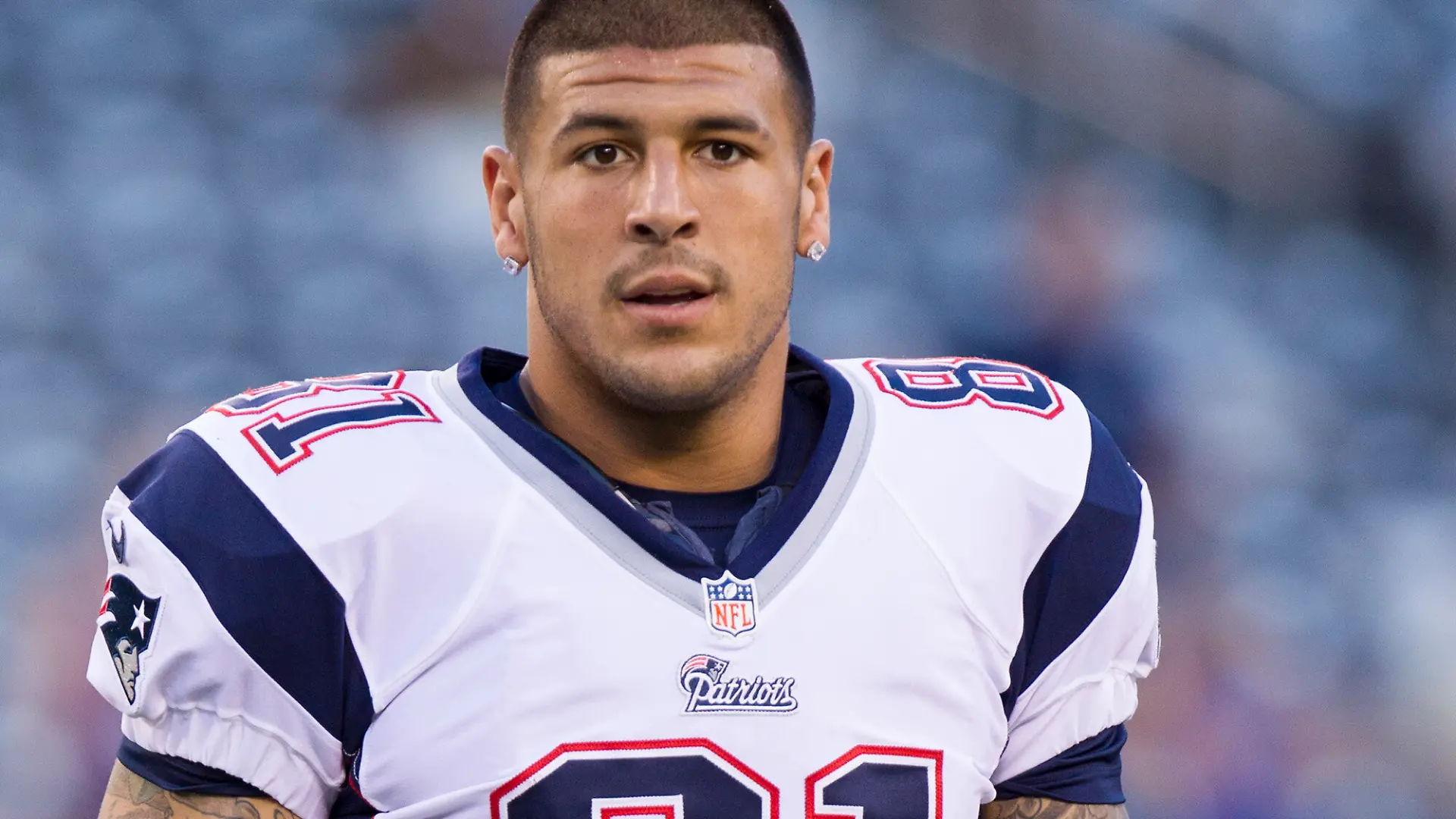 Aaron Hernandez galt als eines der größten Talente der NFL, ehe seine Karriere 2013 ein jähes Ende fand.