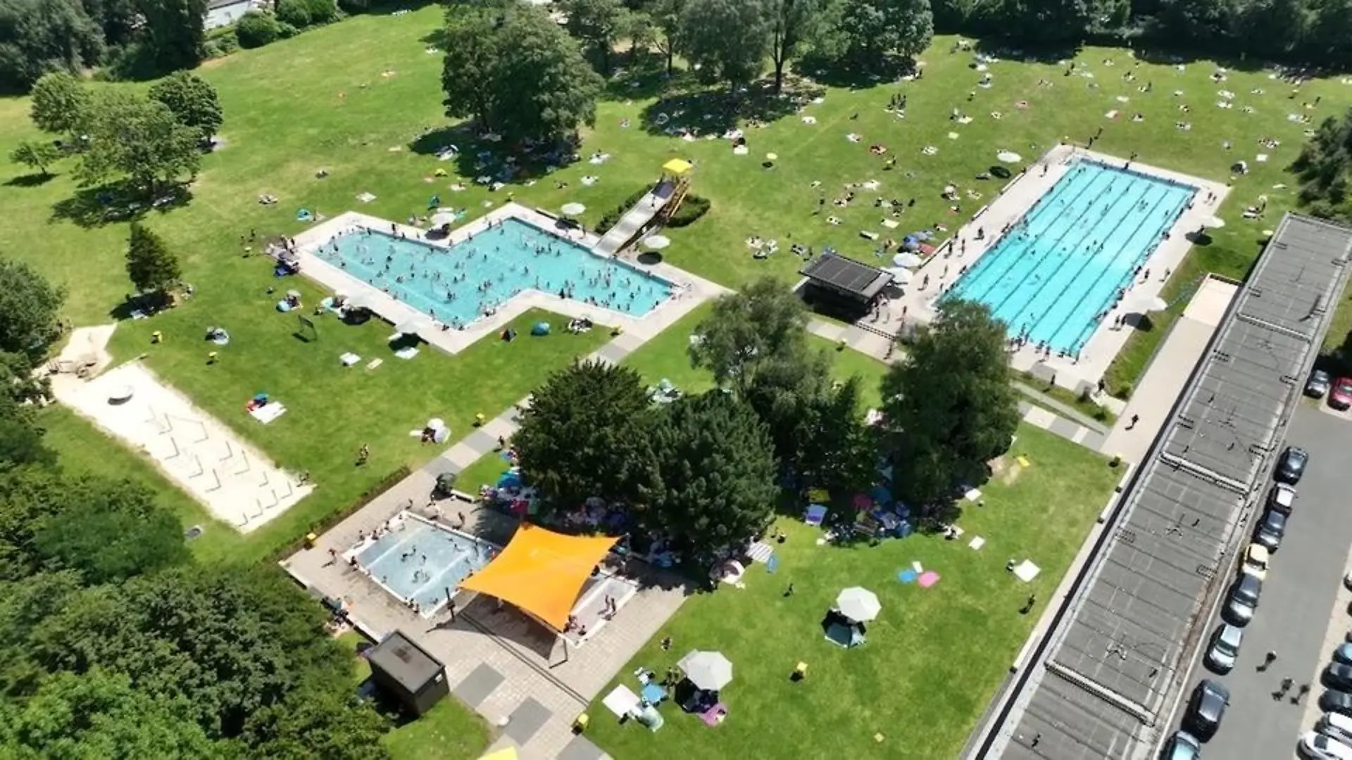 Streit im Bochumer Freibad Randale-Alarm
