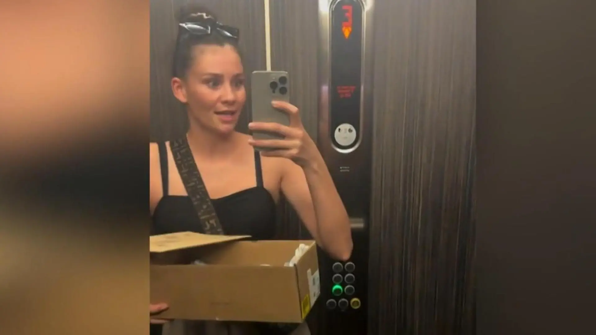 Vogel-Notfall bei Betty Taube! Ex-„Let's Dance"-Kandidatin auf Rettungsmission Mauersegler wegen Hitze aus Nest gefallen? 
