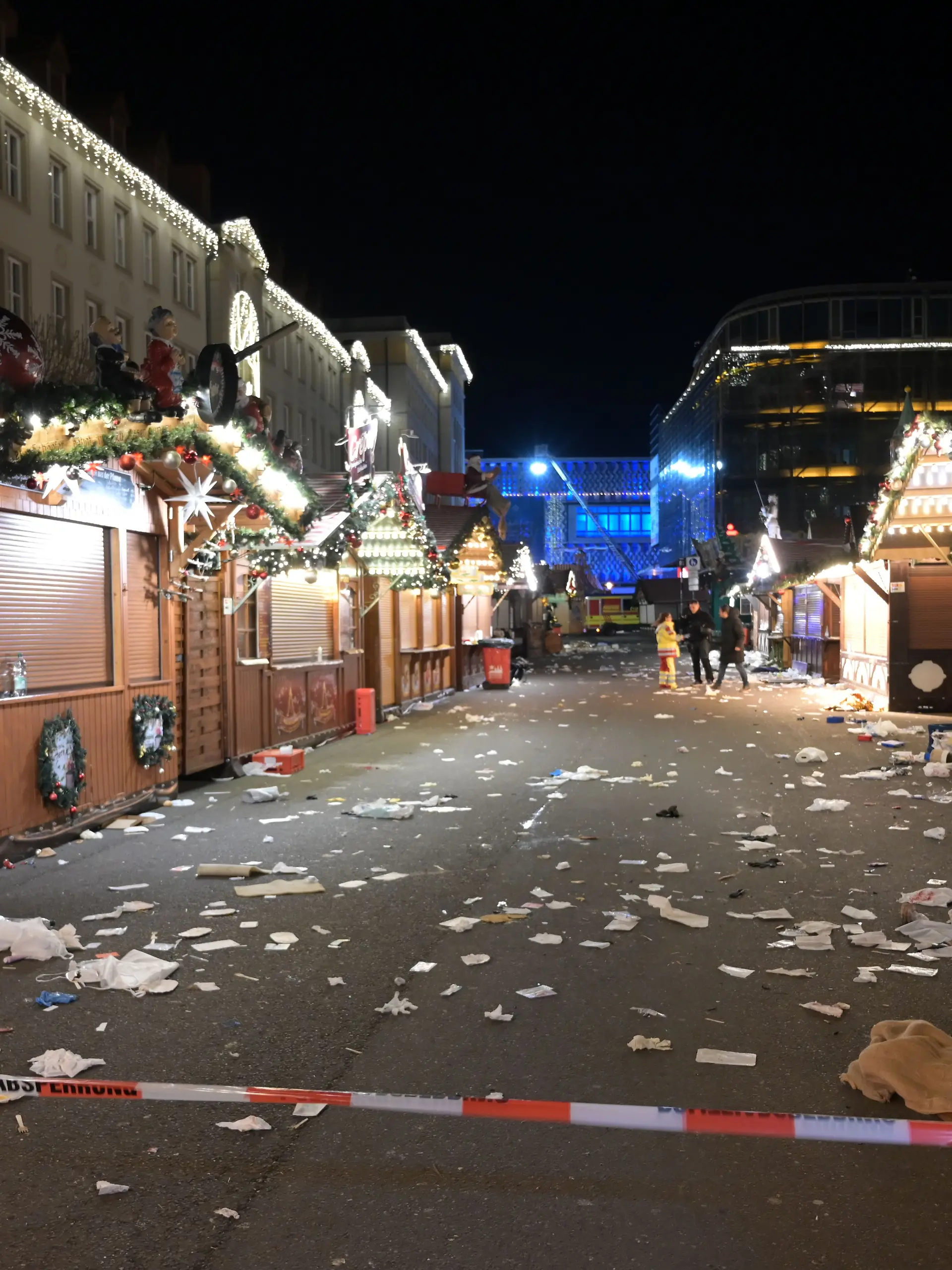 Magdeburger Weihnachtsmarkt nach Todesfahrt