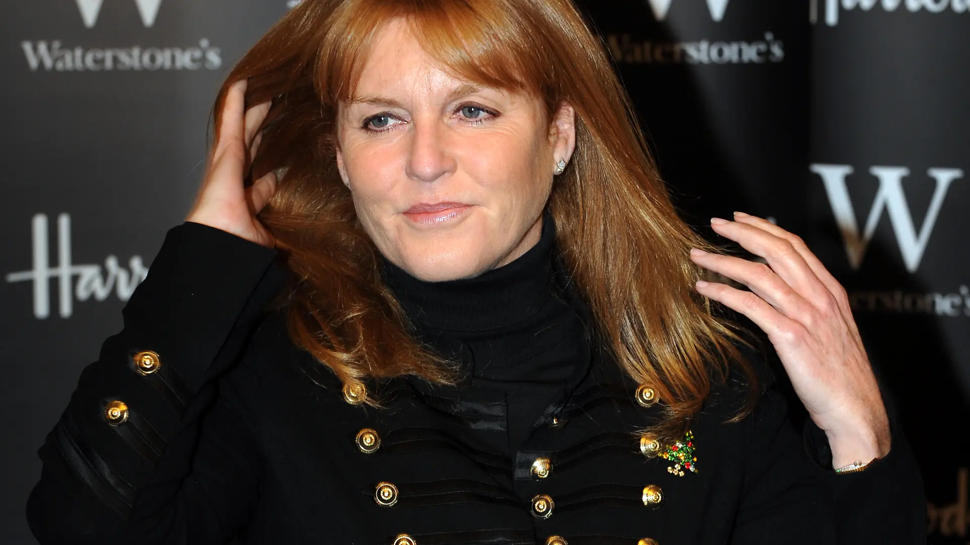 Sarah Ferguson, the Duchess of York, at a book signing for her children?s book "Tea for Ruby" at Waterstone?s, Harrods, London, Saturday, December 6, 2008. Photo: Fiona Hanson/PA Wire +++(c) dpa - Report+++