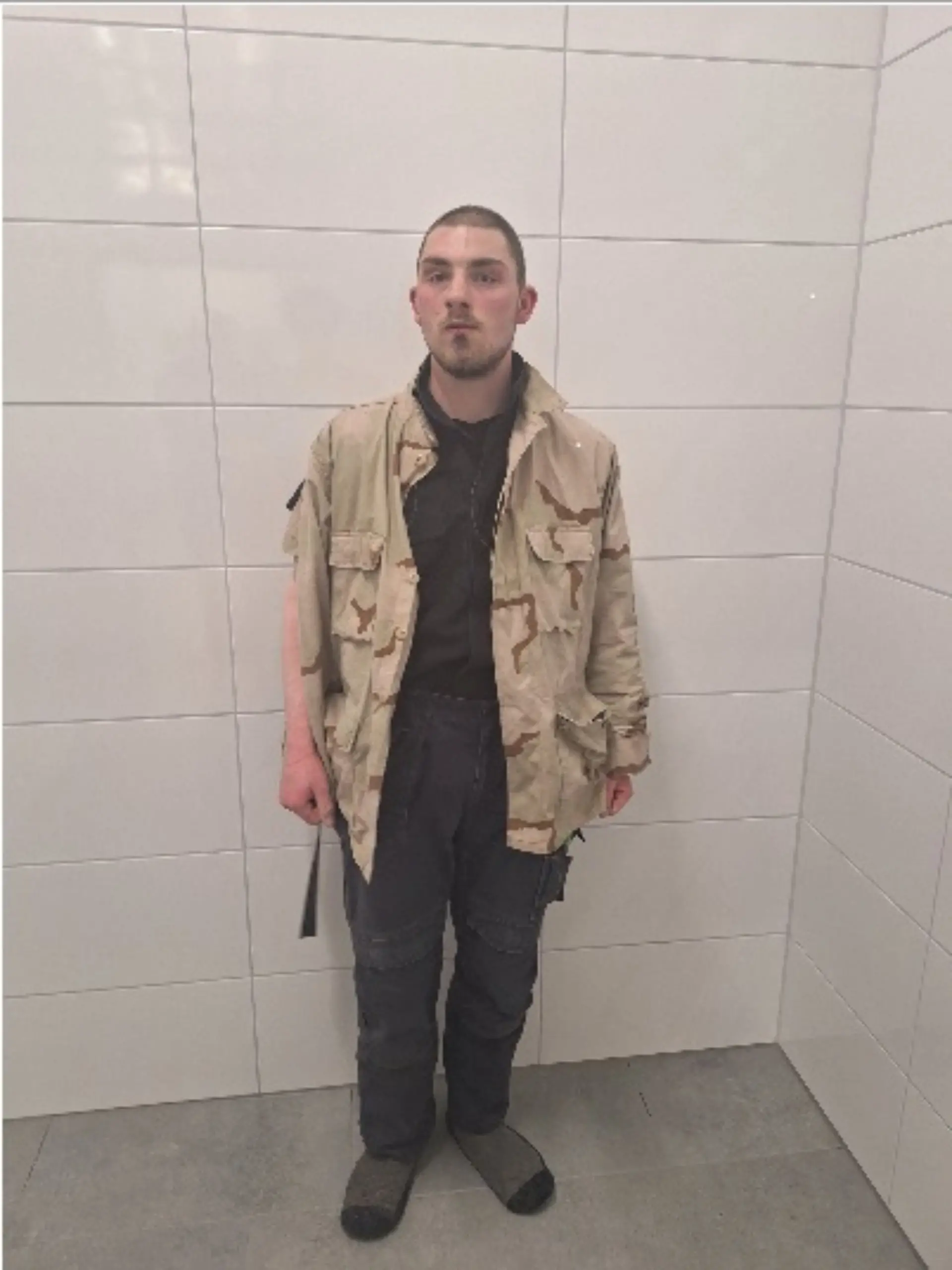 Die Polizei Bremen jagt Brandon Sami Caglar (22) wegen des Verdachts des Doppelmordes