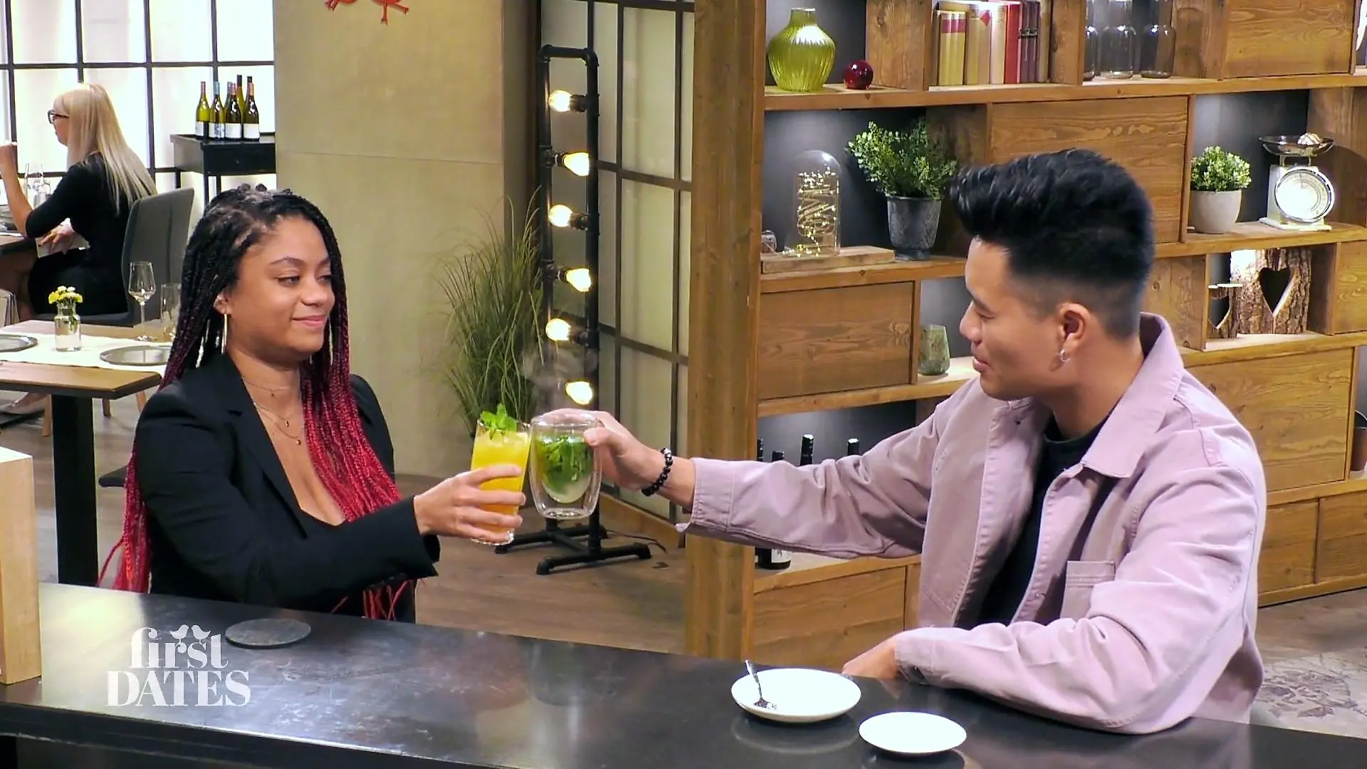 Bella wollte Anh-Khoa unbedingt kennenlernen Date auf Bestellung