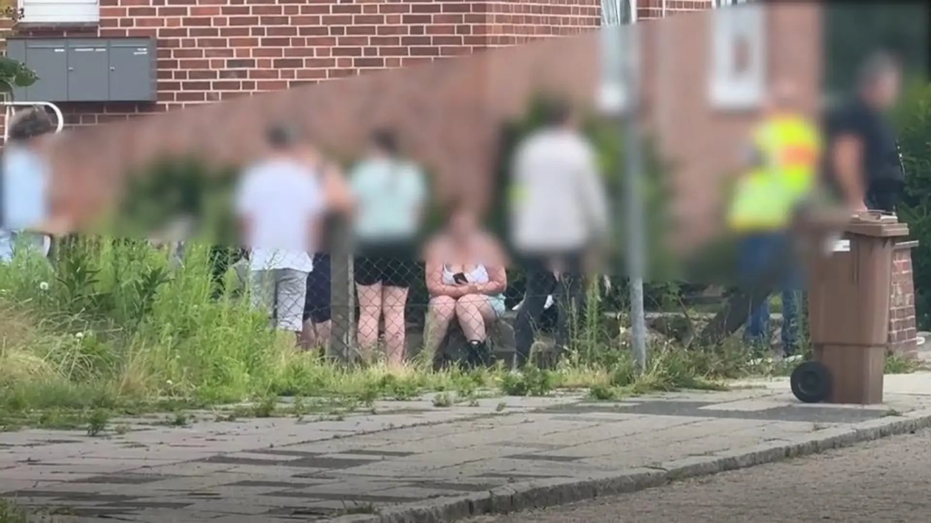 Schüsse in Mutter-Kind-Einrichtung! Mehrere Tote – mutmaßlicher Schütze gefasst Großeinsatz in Stade