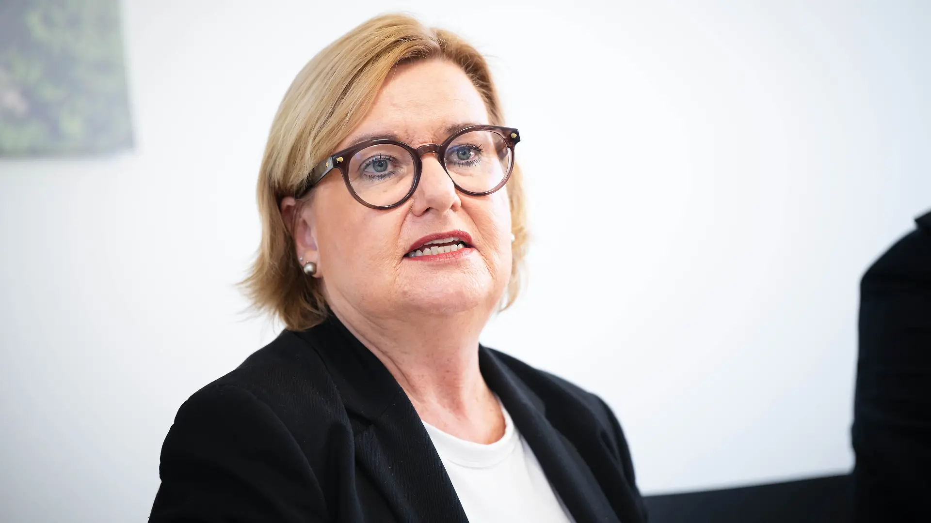 Innensenatorin Eva Högl