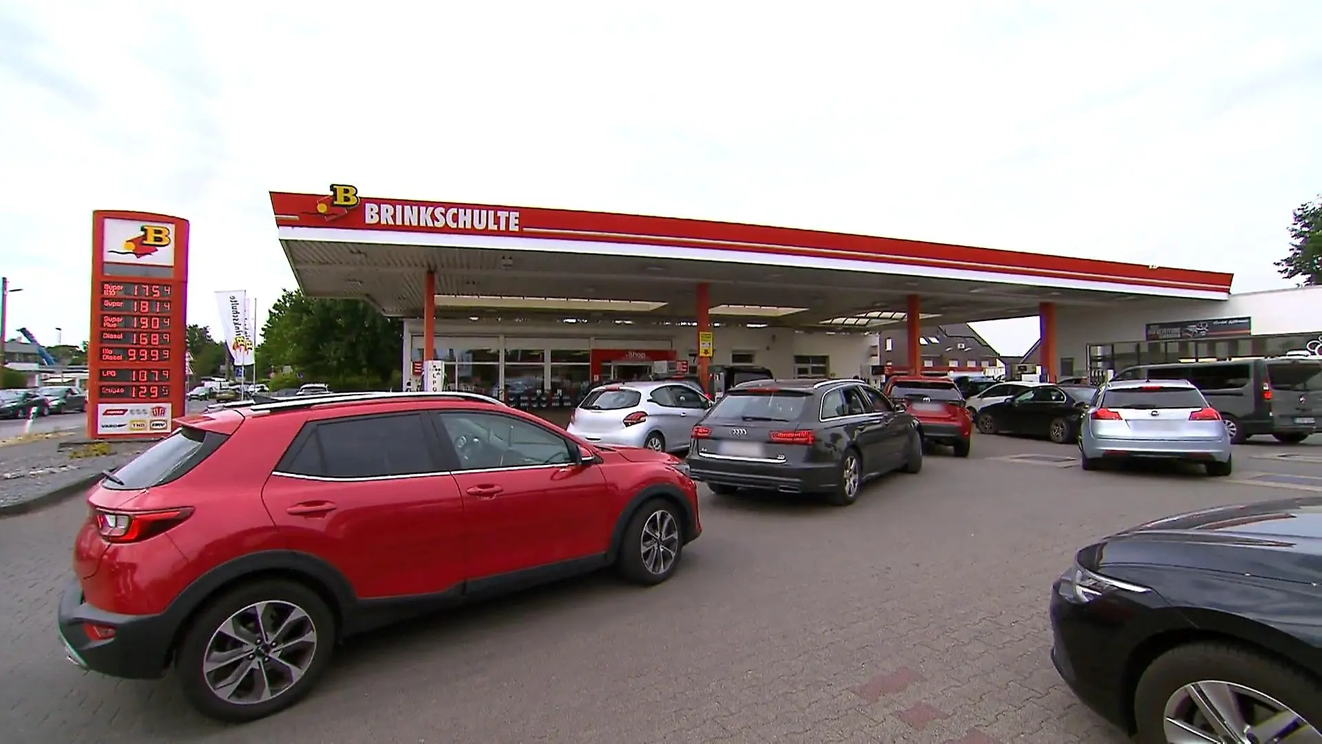 Was der Rabatt wirklich brachte Ende des Tankrabatts