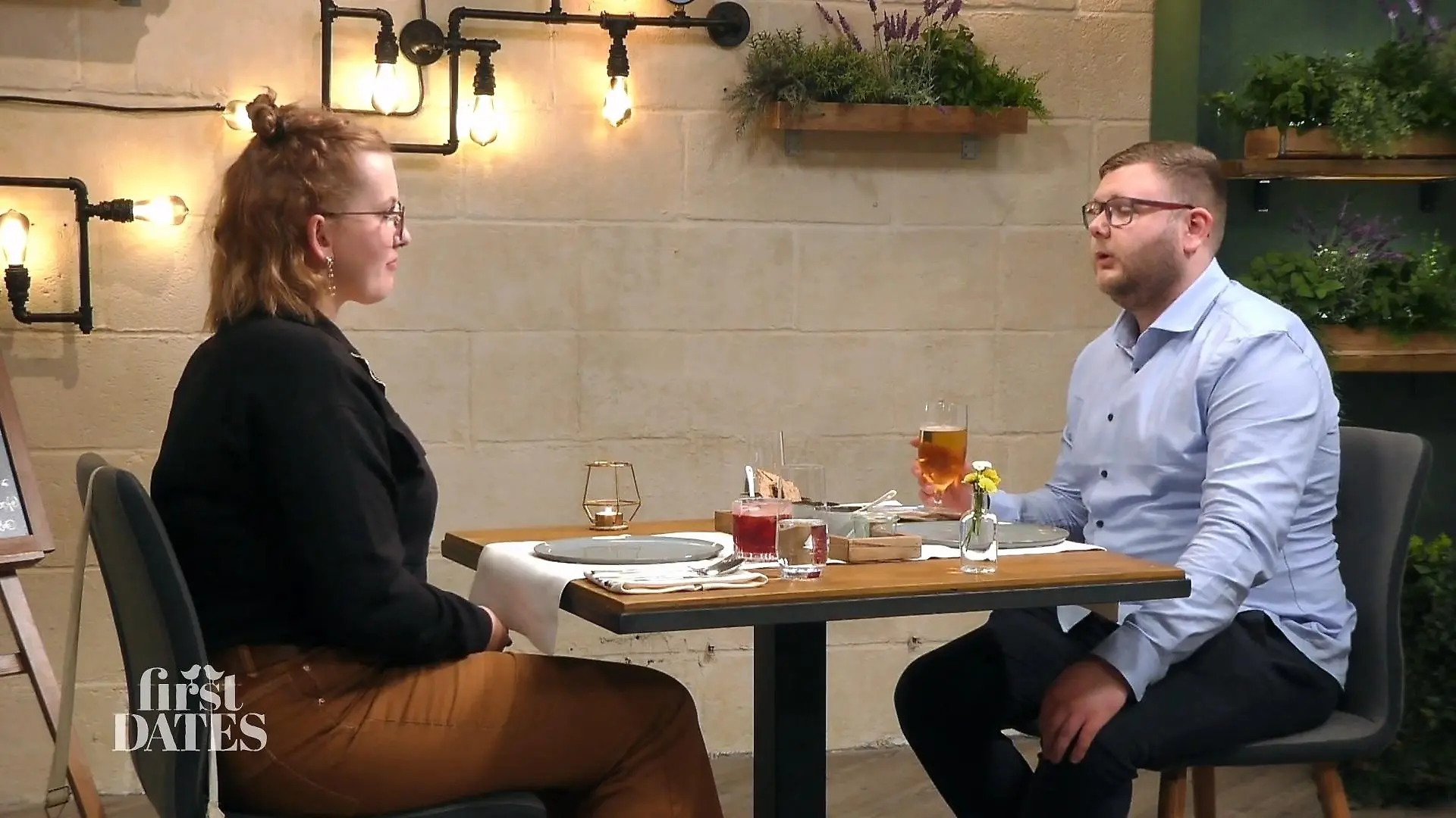Sind sie zu verschieden? Hannah und Dustin