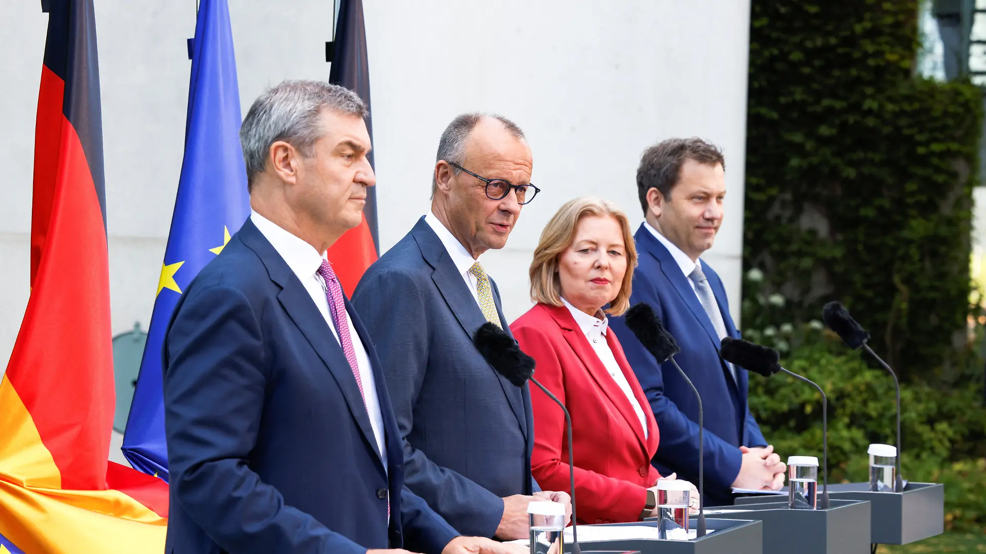 epi_1038246451_REUTERSFOTO_2026-07-02T070452Z 1992476307 RC2J5MARR357 RTRMADP 3 GERMANY-POLITICS-COALITION.JPG_Press conference fol.jpg