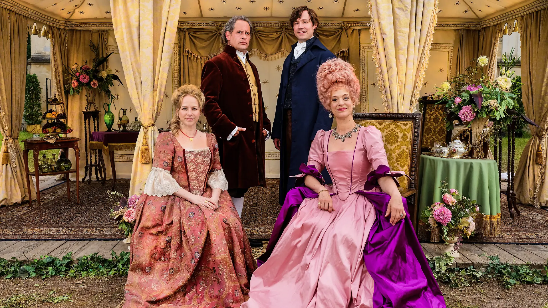 Goethe vs. Schiller - Drehstart: Christiane Vulpius (Jasmin Schwiers), Goethe (Moritz Bleibtreu), Schiller (David Kross) und Herzogin Anna Amalia (Heike Makatsch)