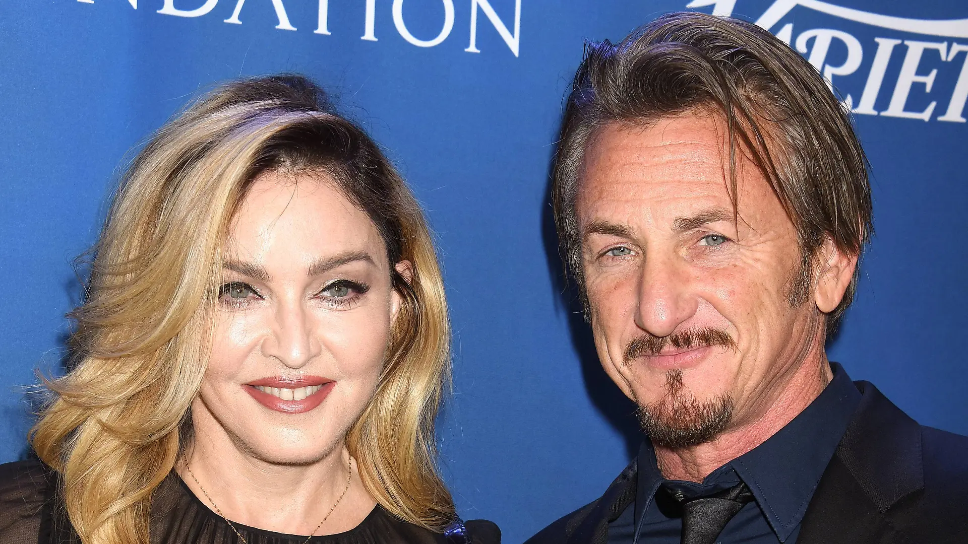 Madonna and Sean Penn arriving at the 5th Annual Help Haiti Home Benefit in Beverly Hills, California - Jan 9, 2016 - 5th Annual Help Haiti Home Benefit, Beverly Hills California USA Montage Beverly Hills PUBLICATIONxINxGERxSUIxAUTxONLY Copyright: xTammiexArroyox h_00229516