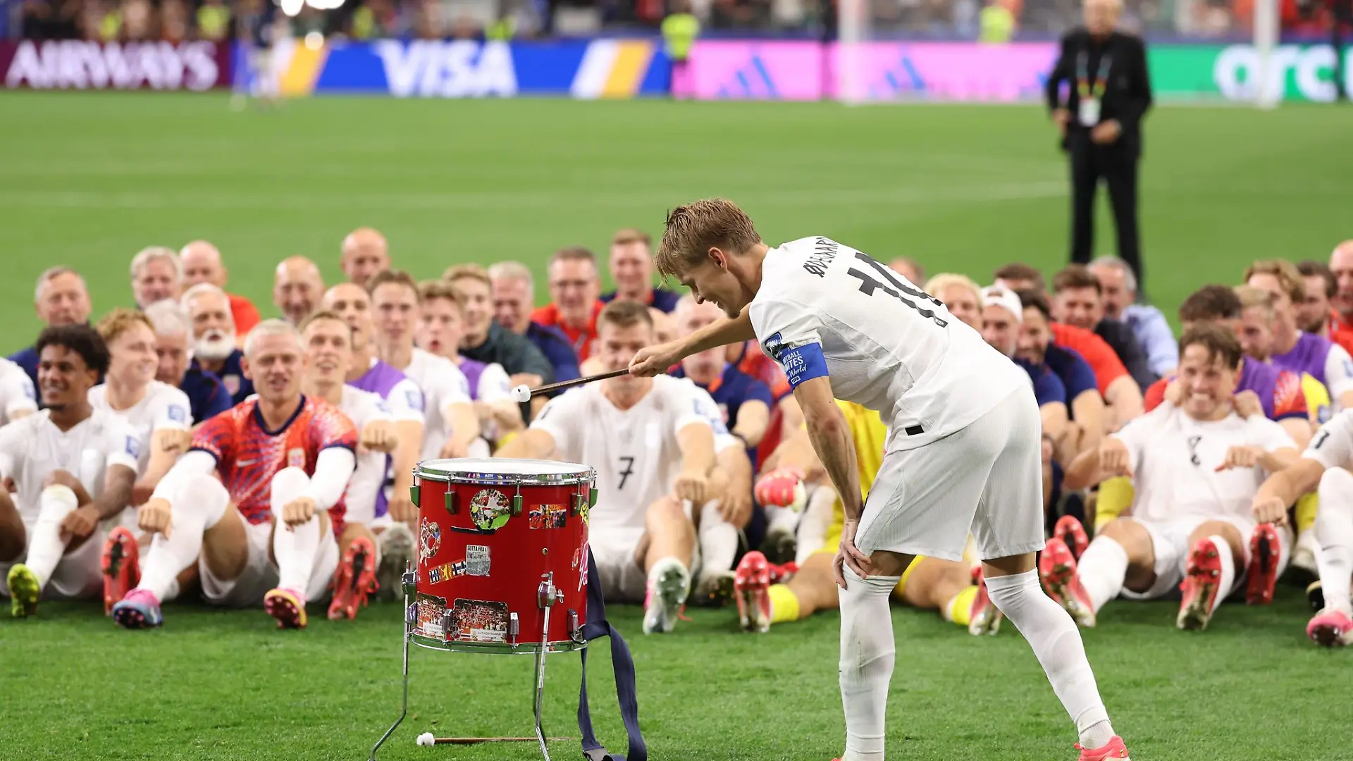 Martin Ödegaard gibt bei den Norwegern den Takt vor - auch nach dem Spiel. (Archivbild)