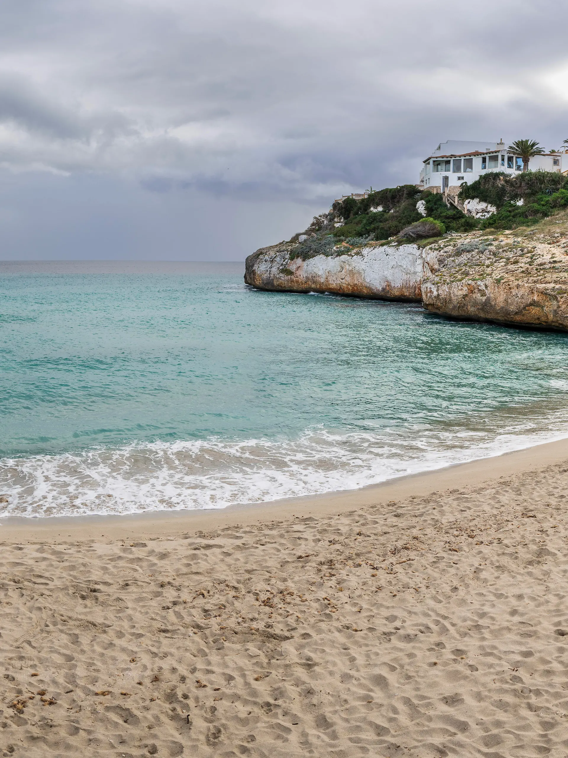 Der Strand von Cala Domingos