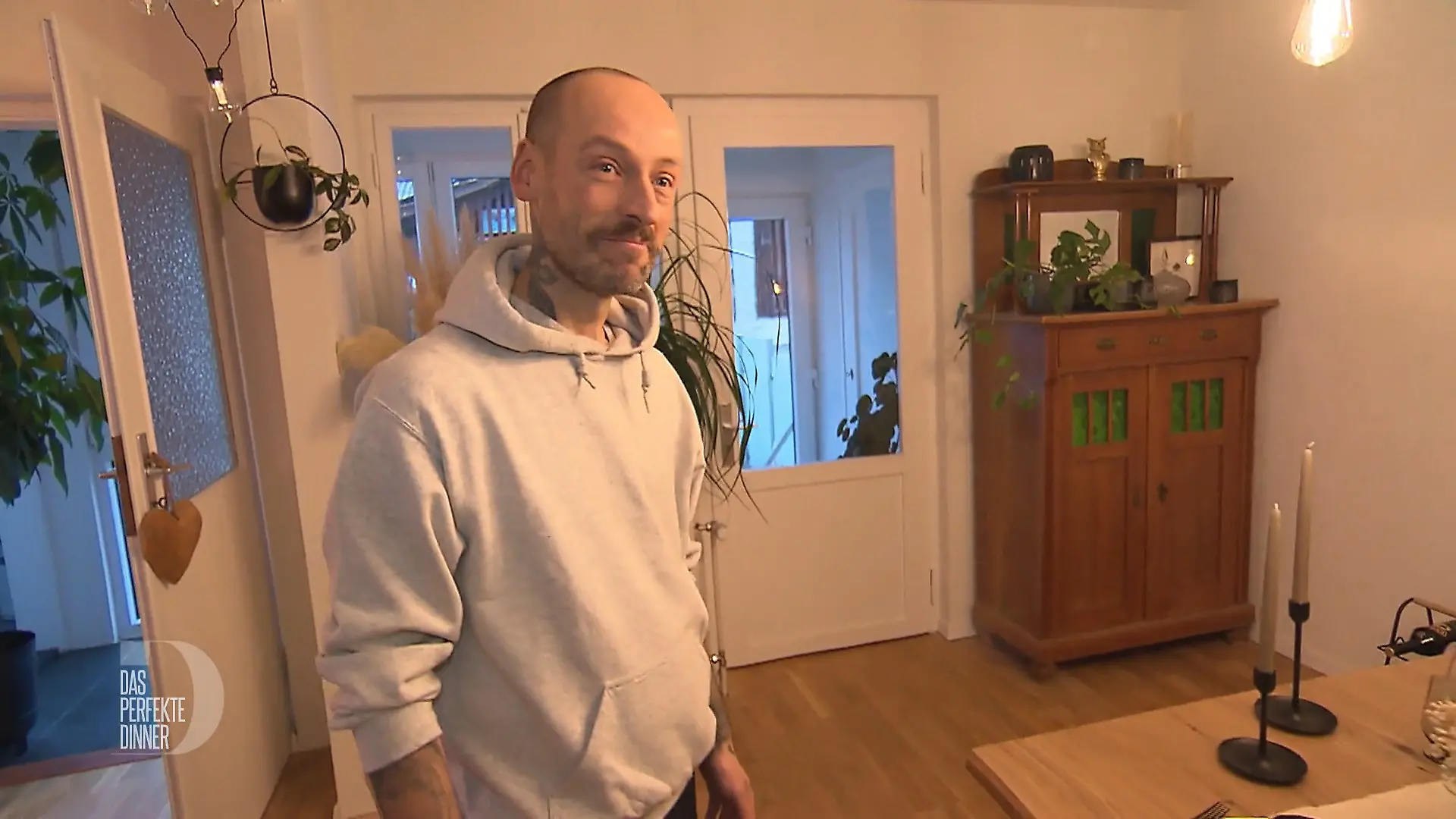 Nick muss trotz Schlafentzug die Nerven bewahren Ganz schön aufgeregt